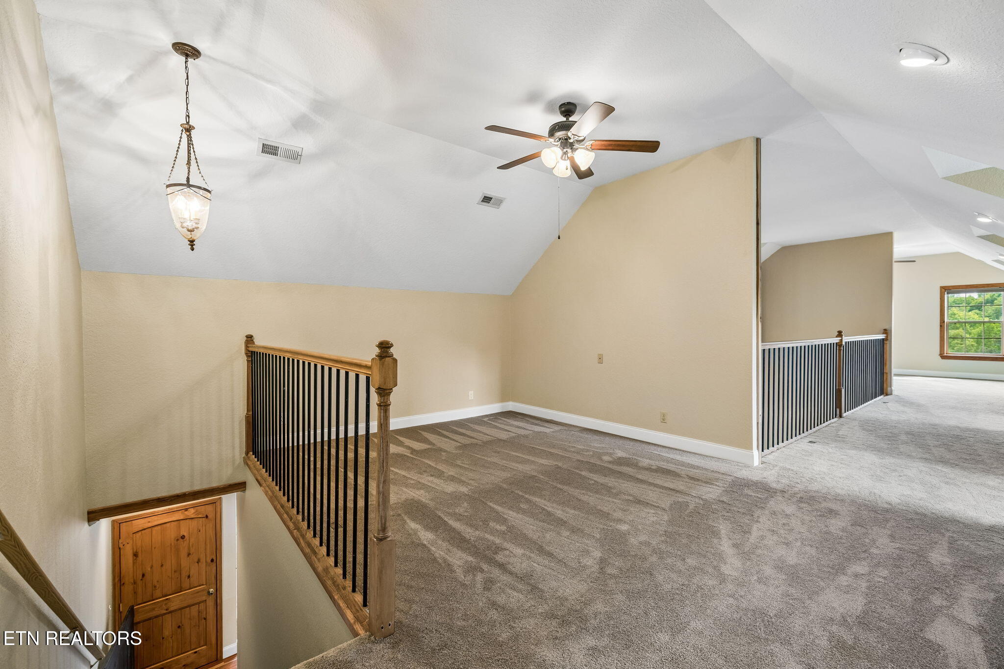 191 County Road 490 Etowah TN 37331