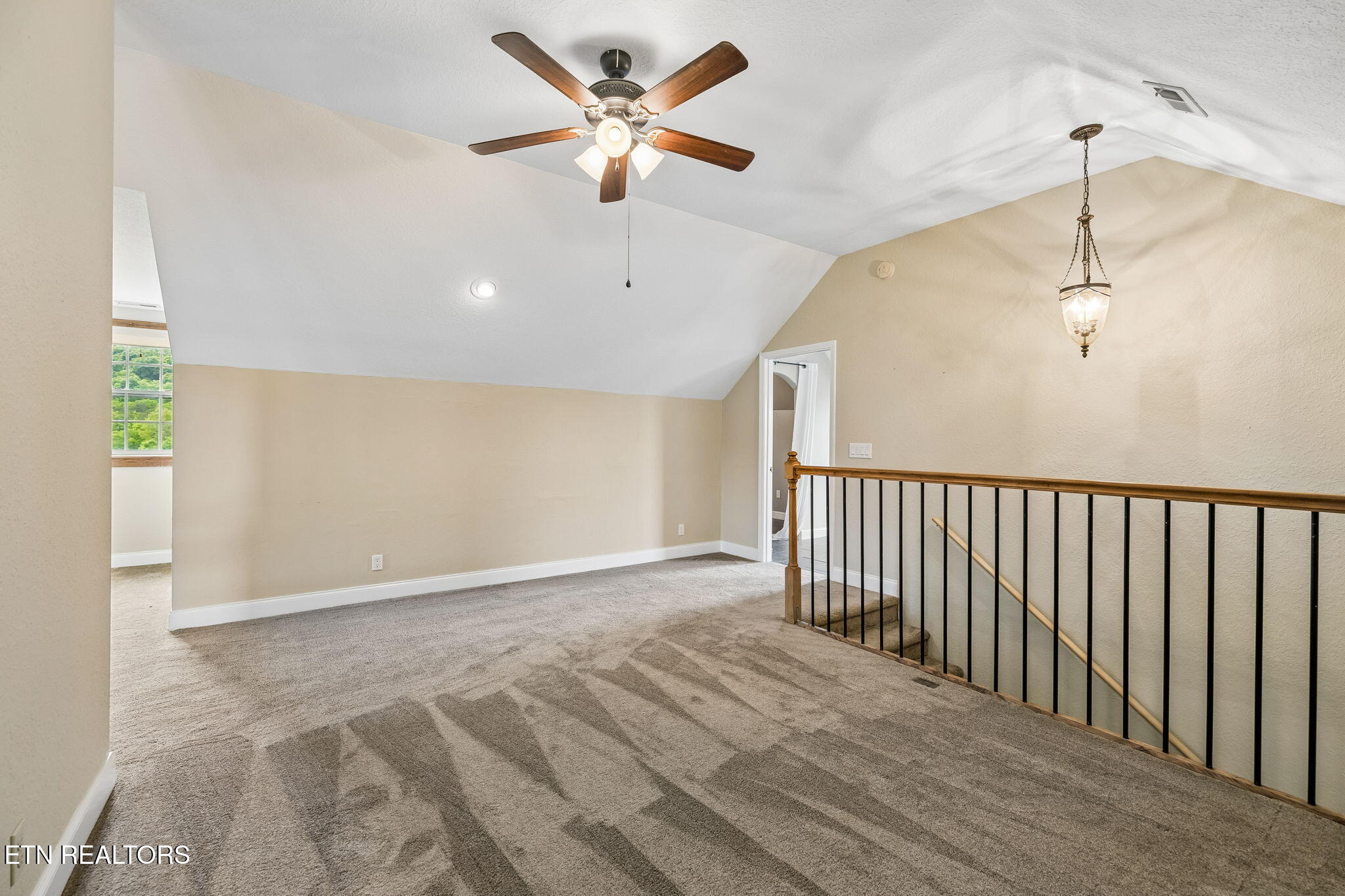 191 County Road 490 Etowah TN 37331