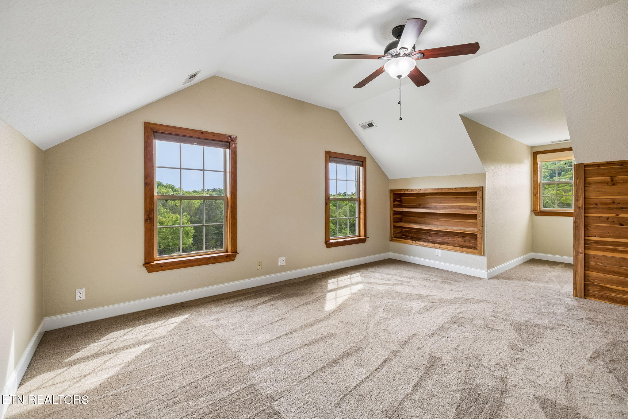191 County Road 490 Etowah TN 37331