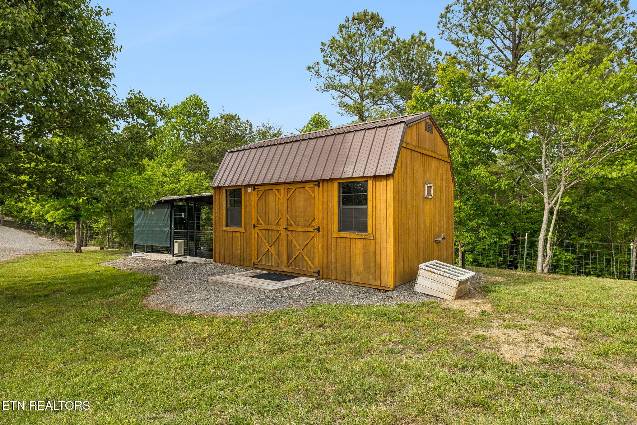 191 County Road 490 Etowah TN 37331