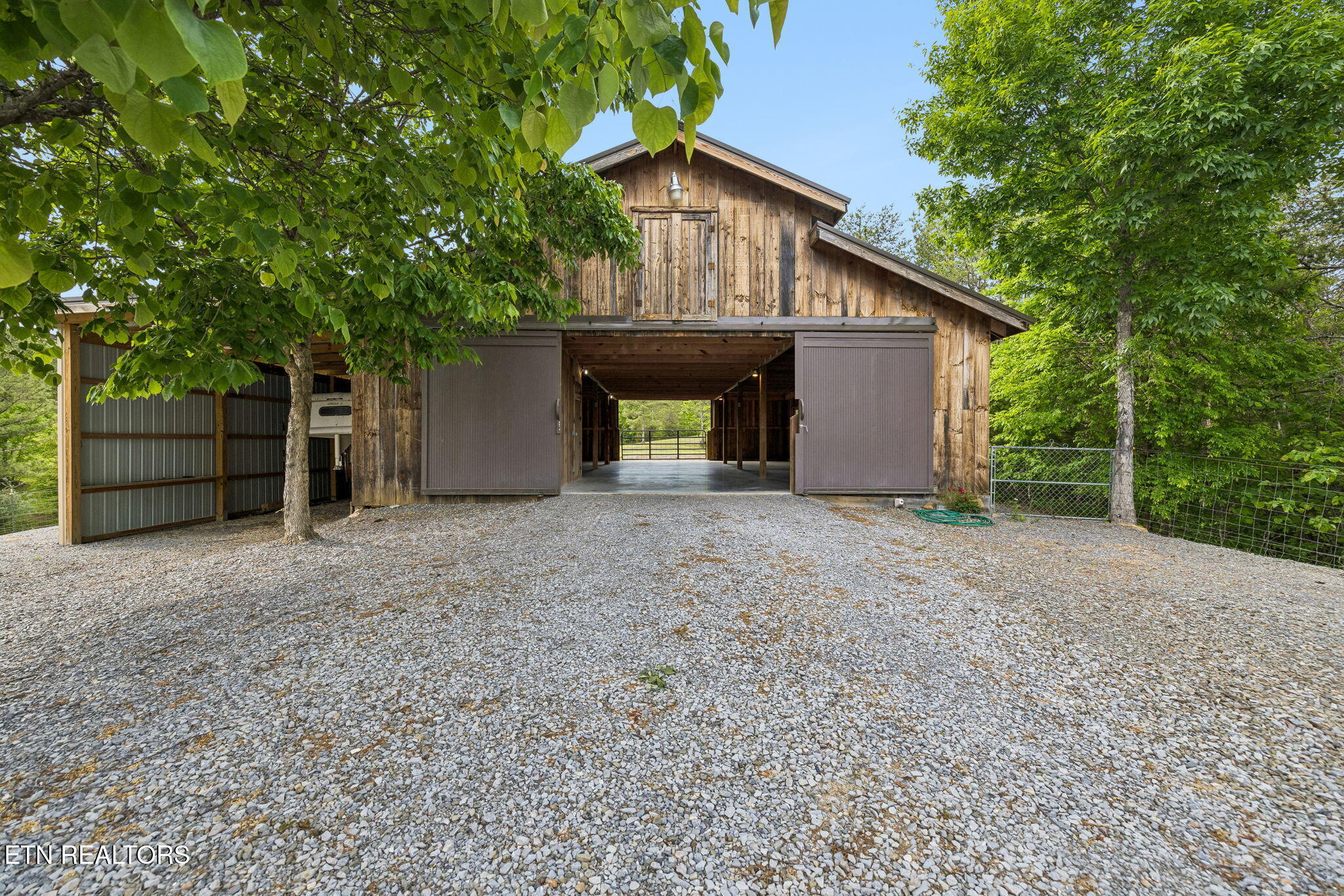191 County Road 490 Etowah TN 37331
