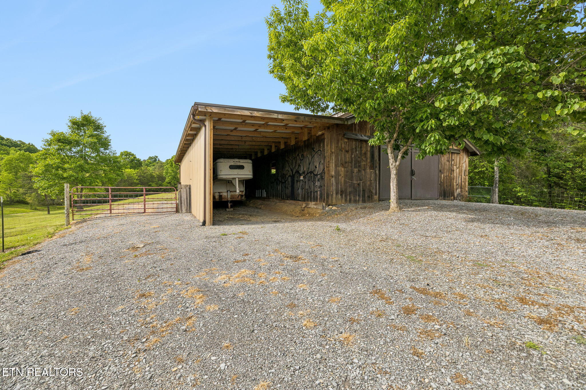 191 County Road 490 Etowah TN 37331