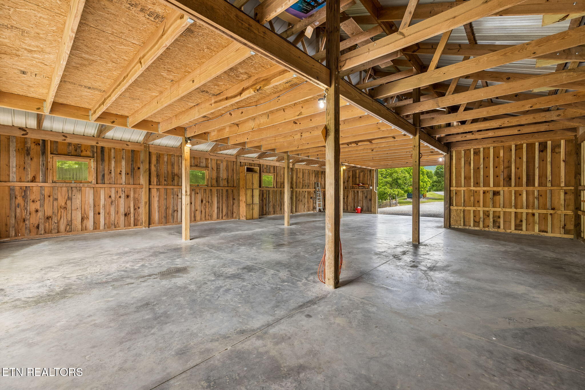 191 County Road 490 Etowah TN 37331