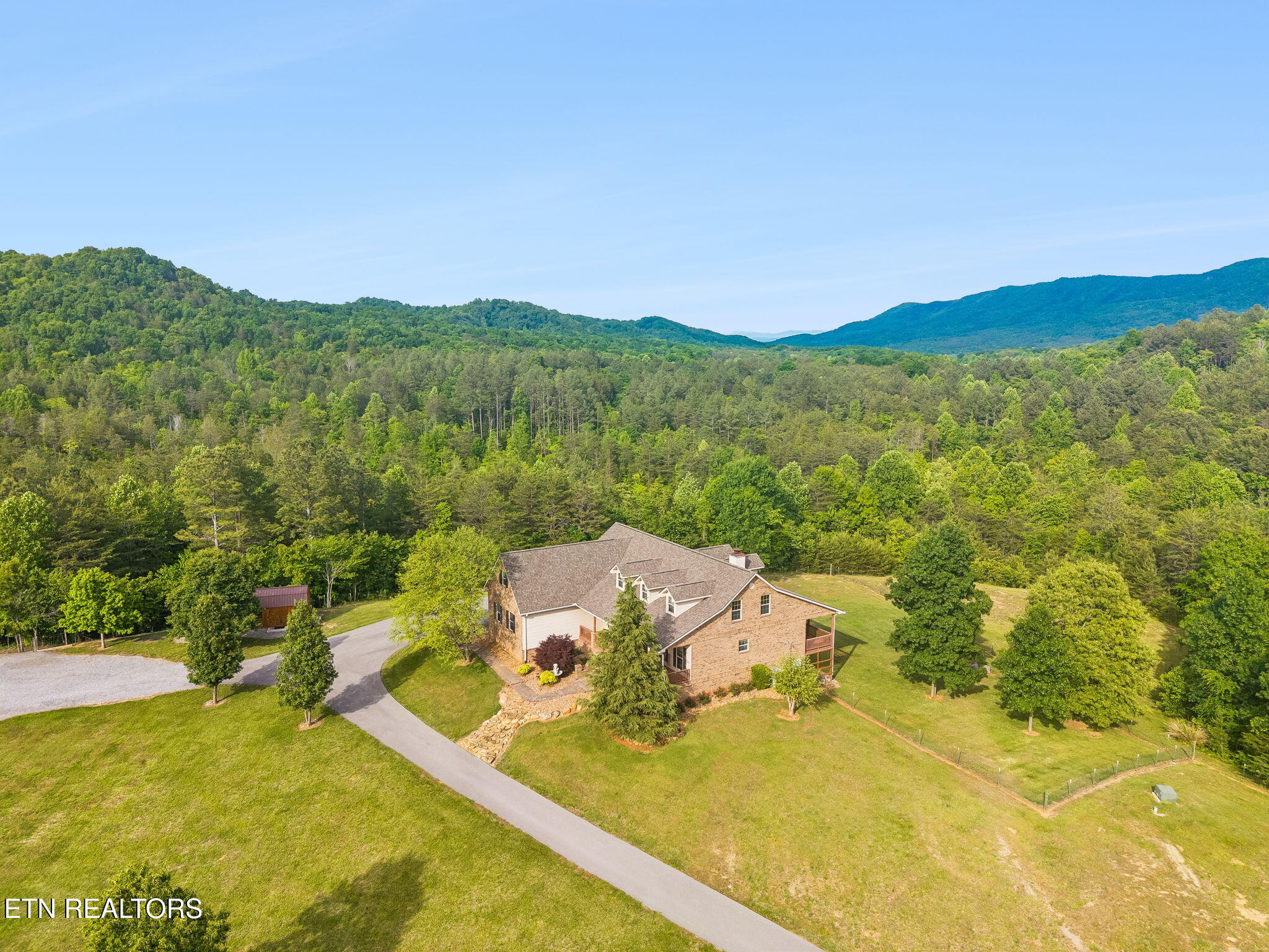 191 County Road 490 Etowah TN 37331