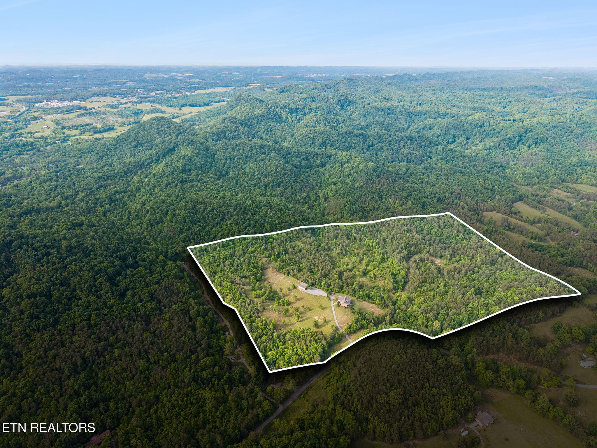 191 County Road 490 Etowah TN 37331