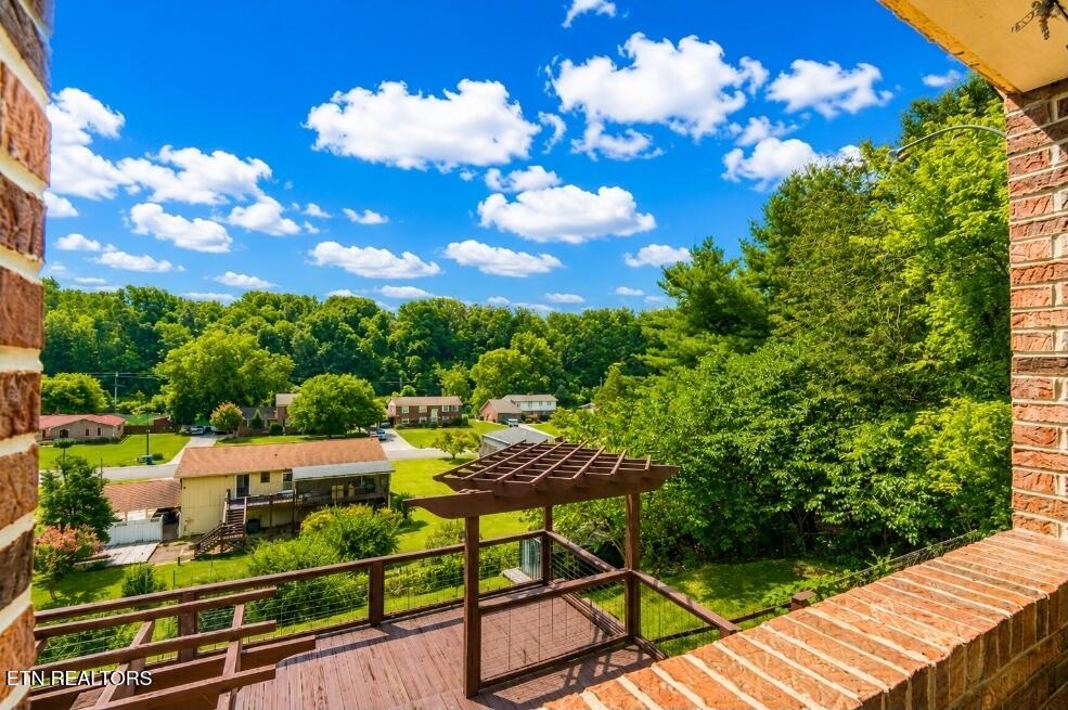 602 Greenwood Drive Clinton TN 37716