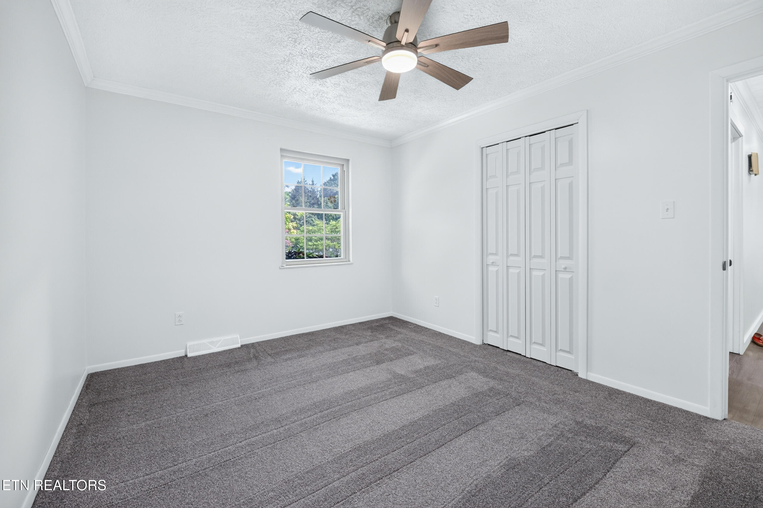 602 Greenwood Drive Clinton TN 37716