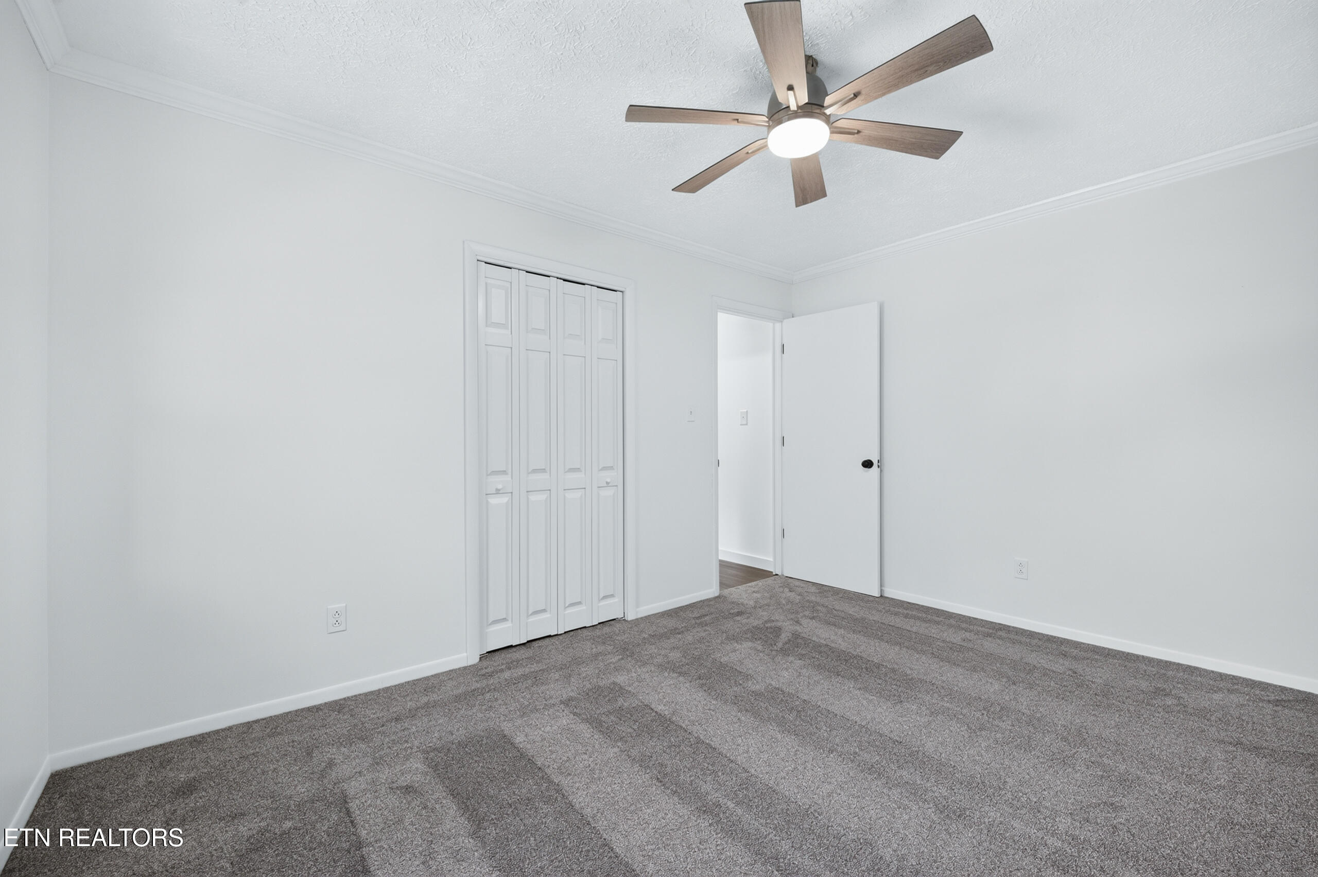 602 Greenwood Drive Clinton TN 37716