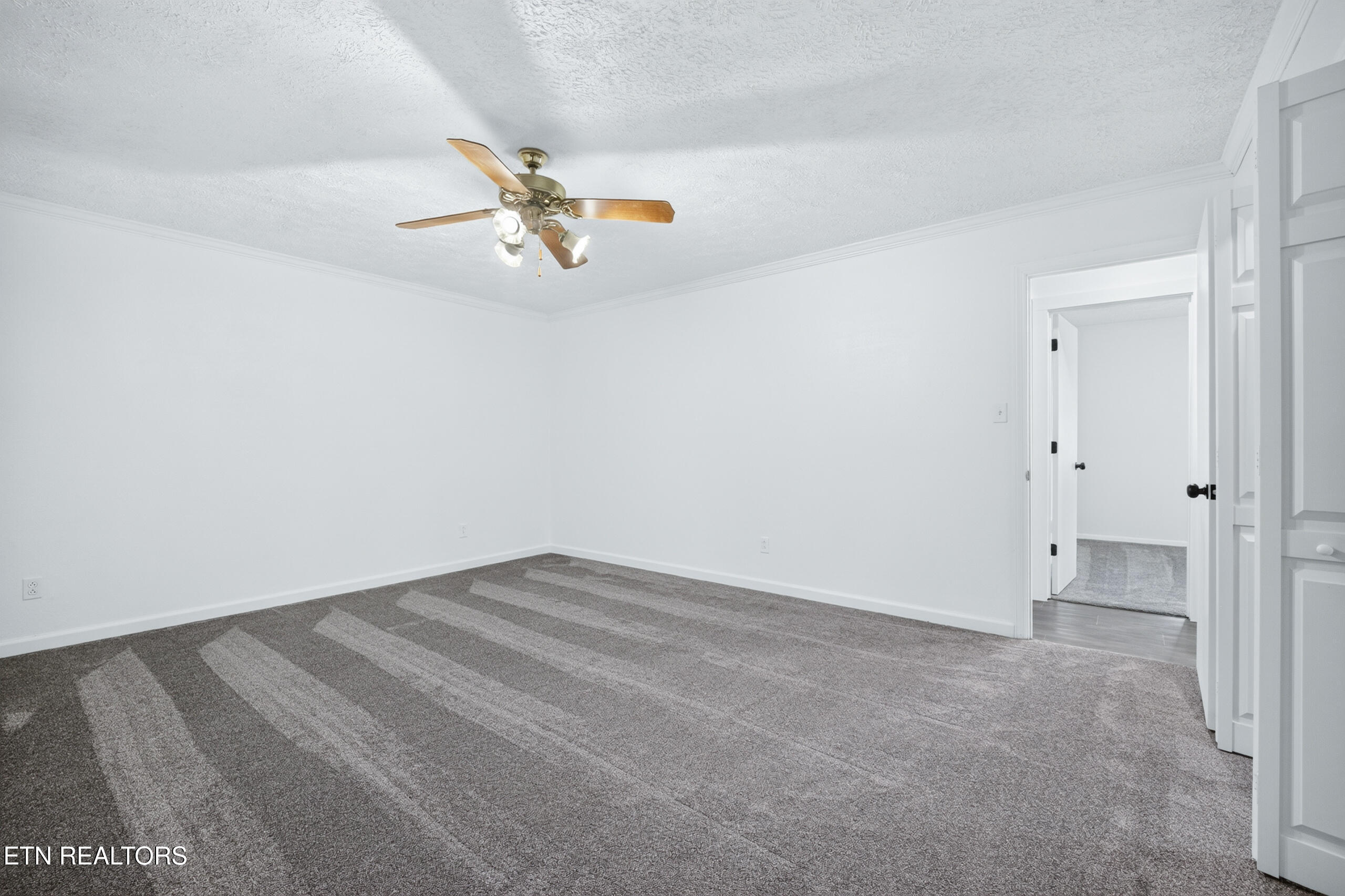602 Greenwood Drive Clinton TN 37716