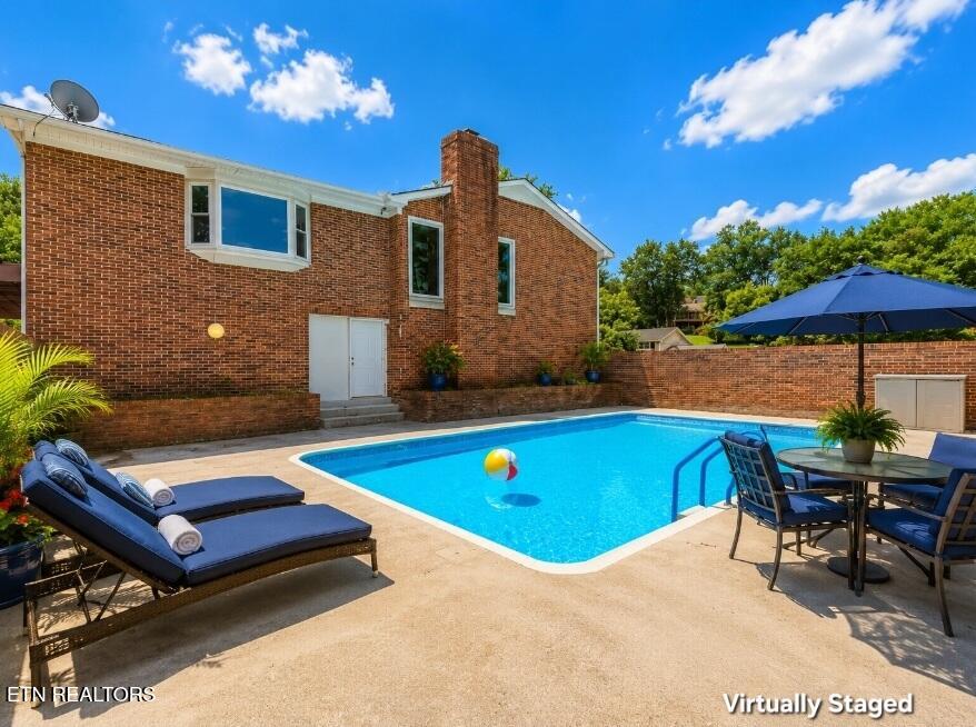 602 Greenwood Drive Clinton TN 37716