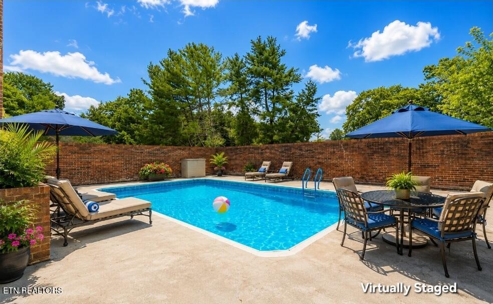 602 Greenwood Drive Clinton TN 37716