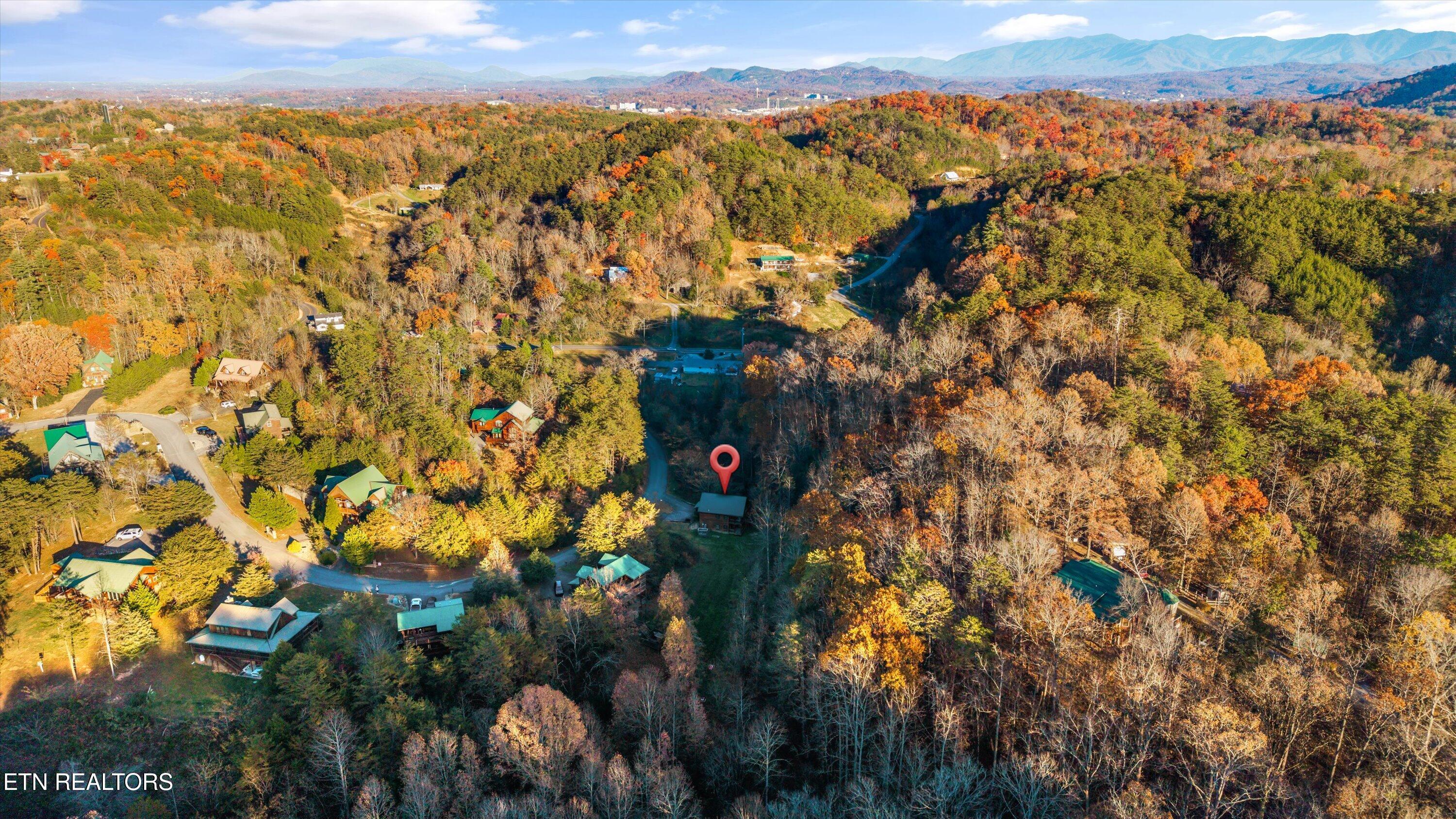 1323 Zachary Thomas Lane Sevierville TN 37876