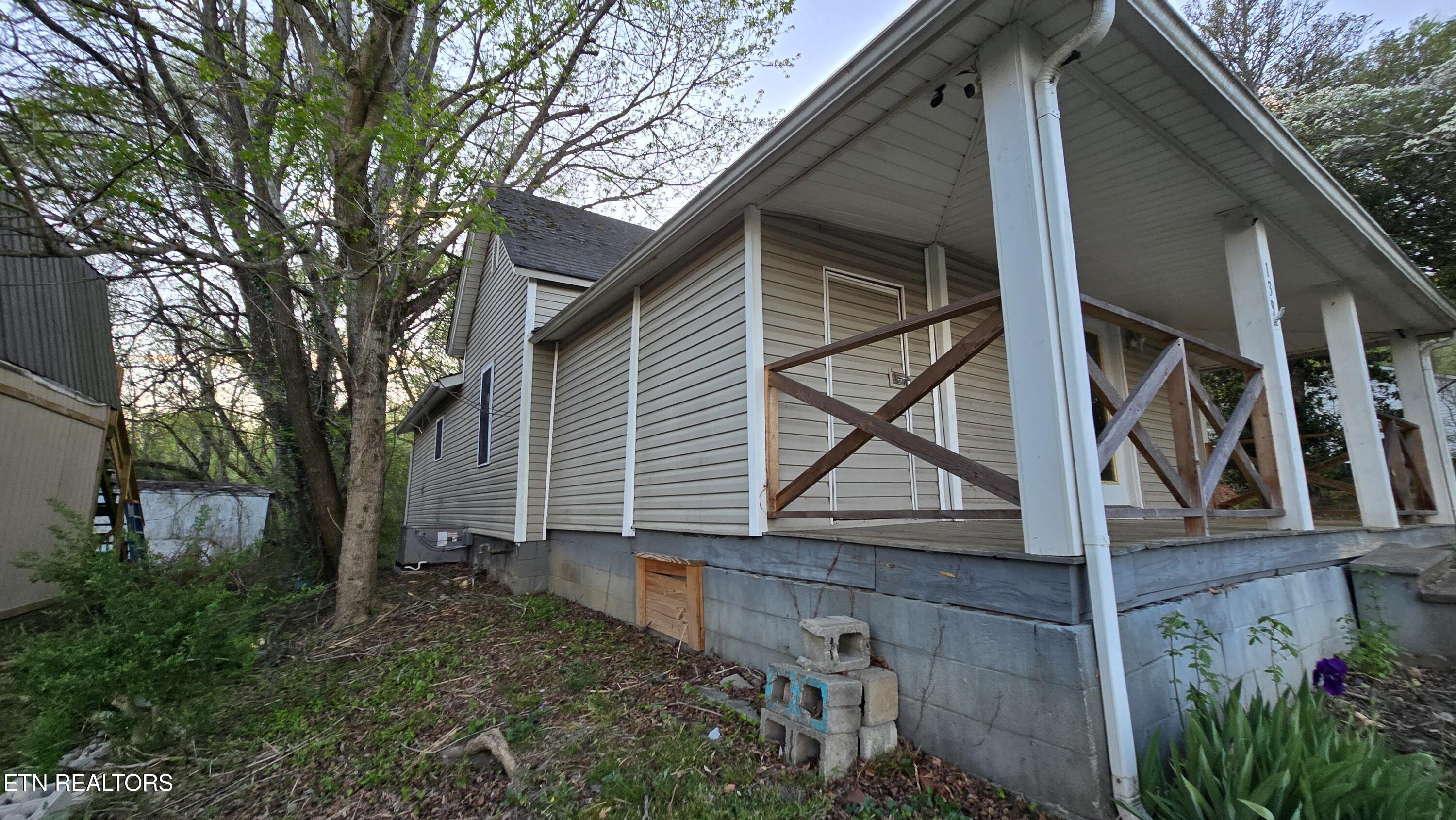 139 N Nevada Avenue Lafollette TN 37766