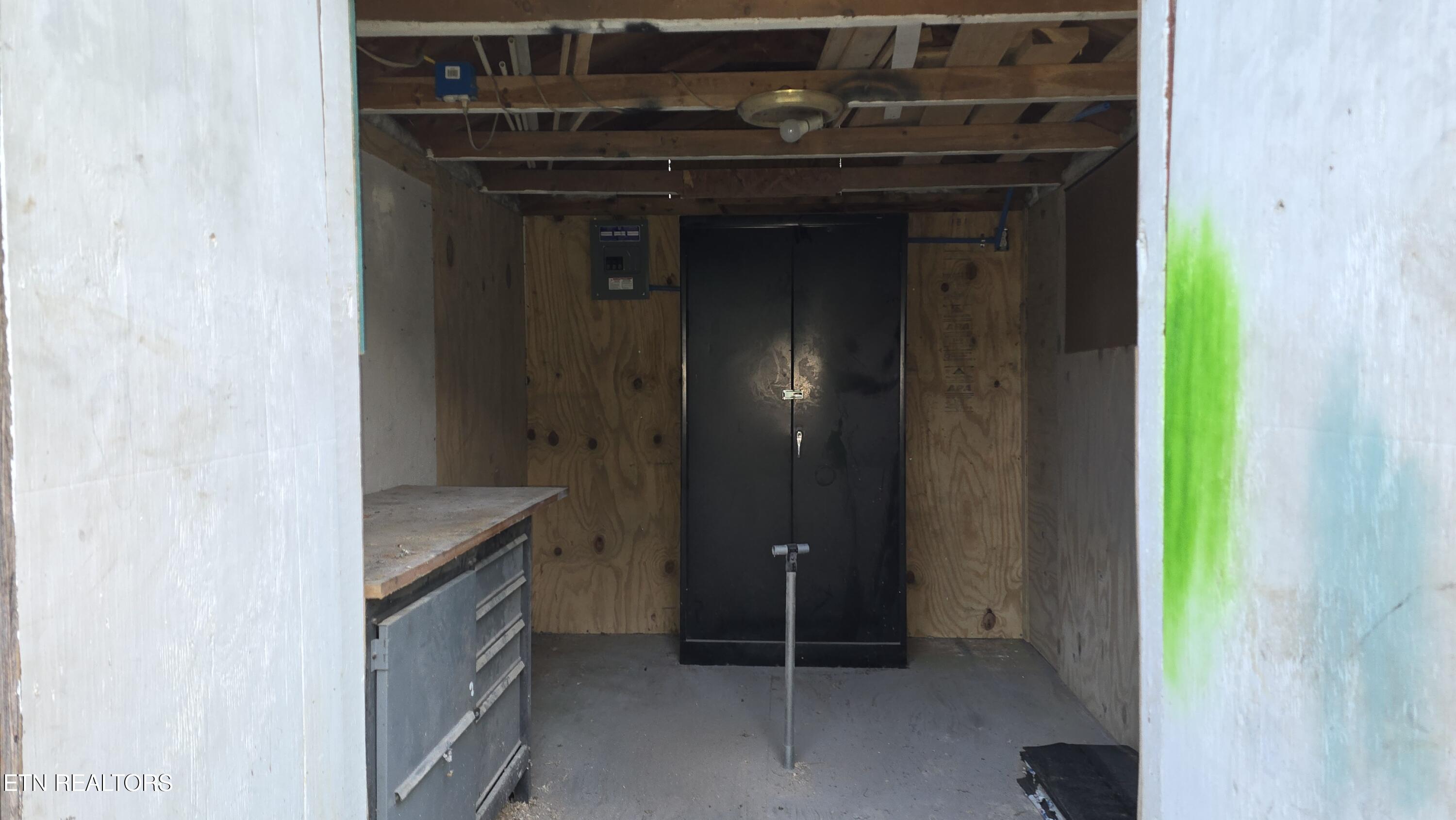 139 N Nevada Avenue Lafollette TN 37766