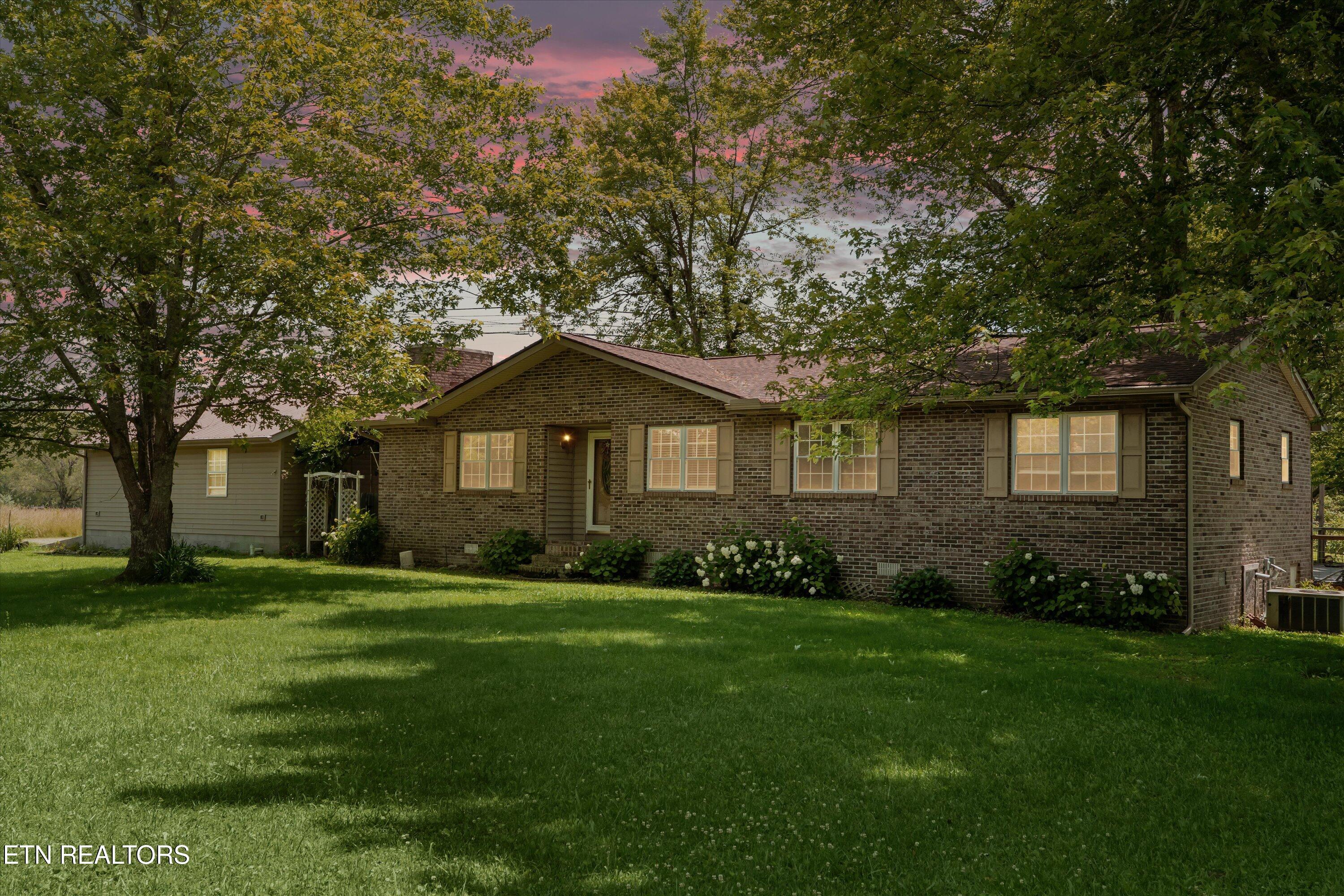 9438-0 Morgan County Highway Sunbright TN 37872