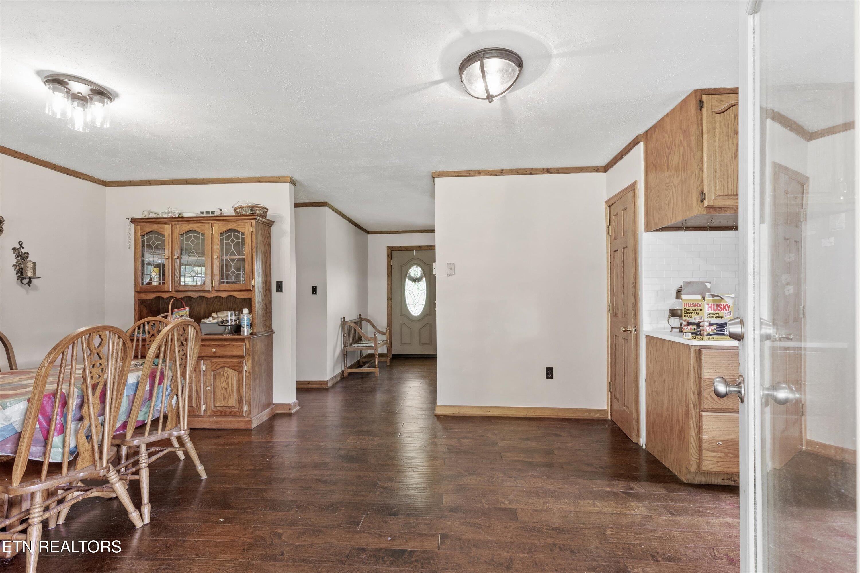 9438-0 Morgan County Highway Sunbright TN 37872