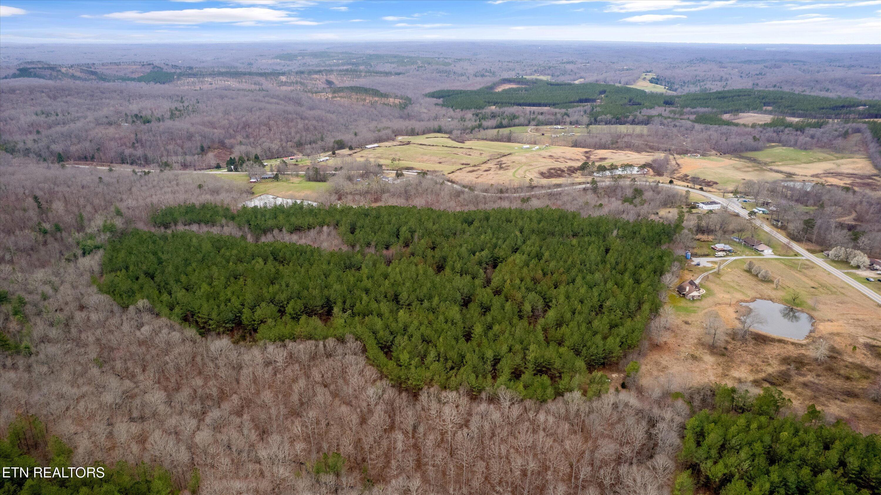 9438-0 Morgan County Highway Sunbright TN 37872