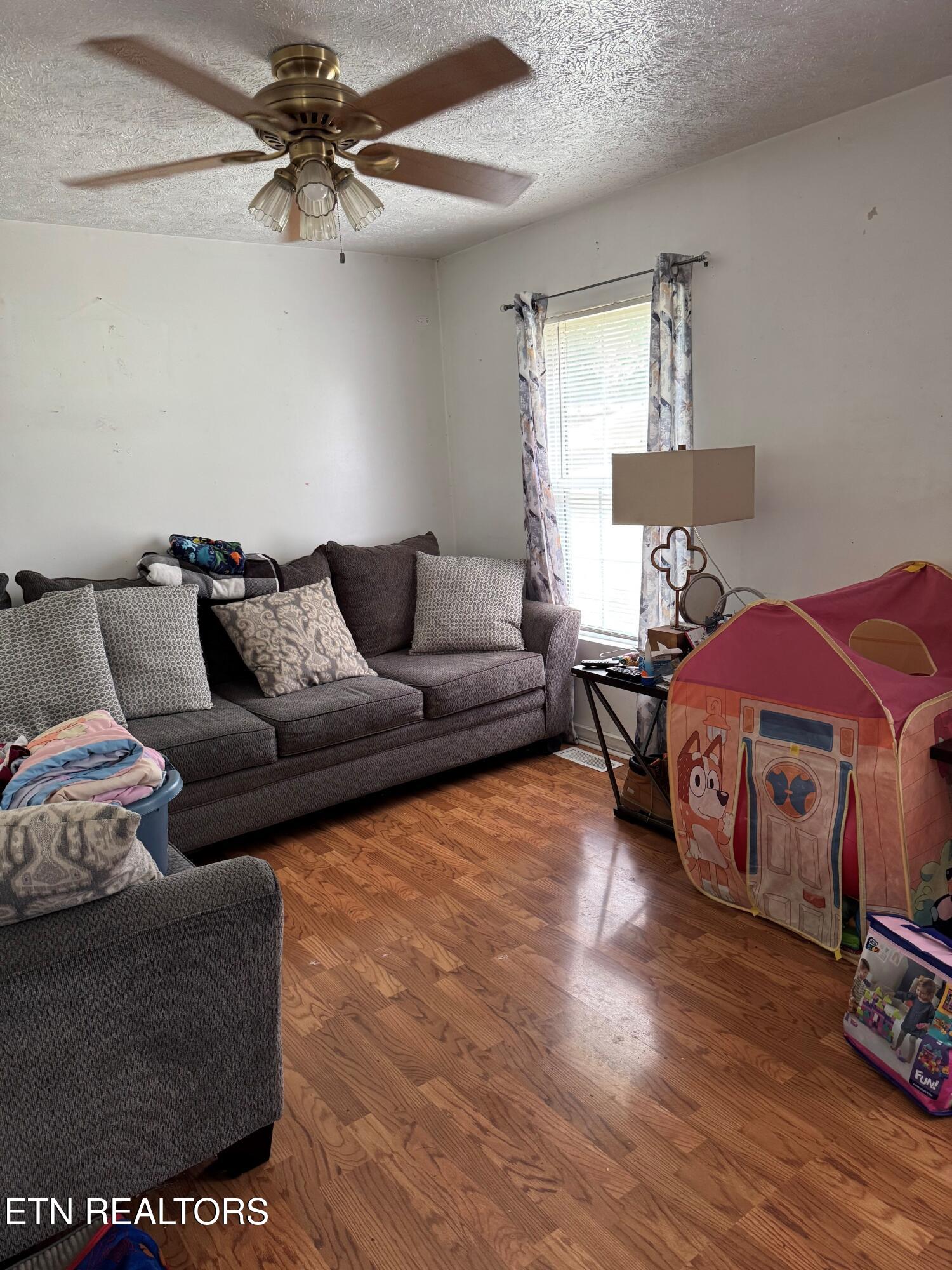 504 Akers Street Maryville TN 37804