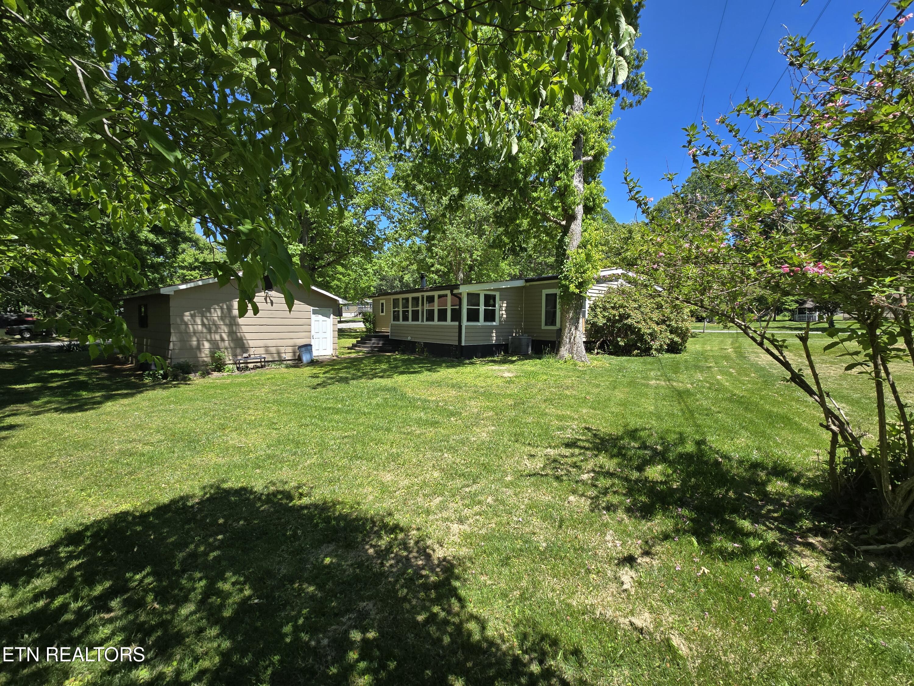 313 Rugby Road Crossville TN 38558