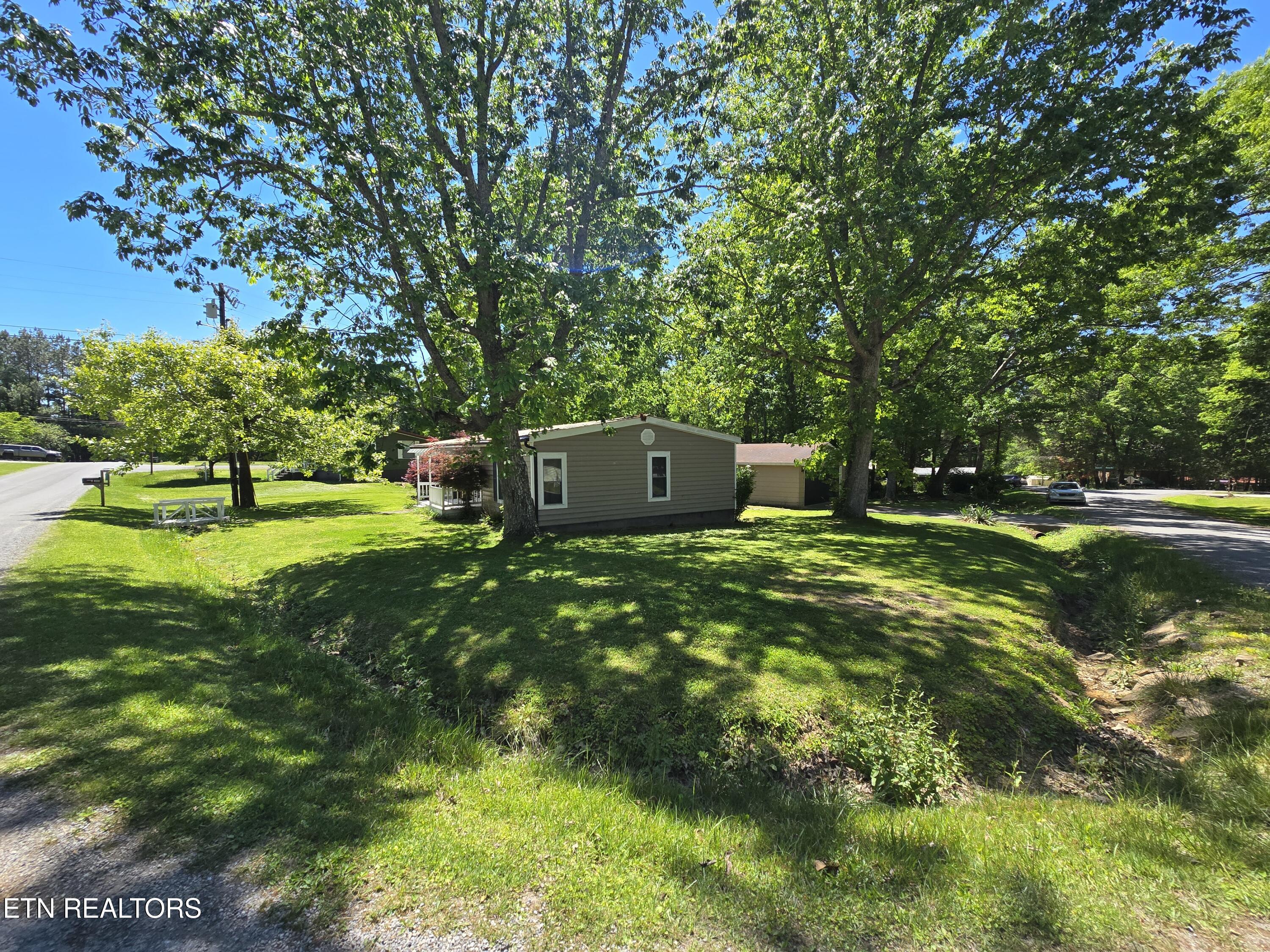 313 Rugby Road Crossville TN 38558