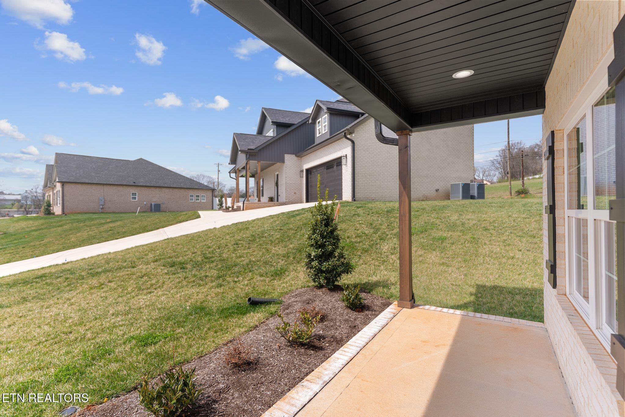 107 Van Gilder Way Seymour TN 37865