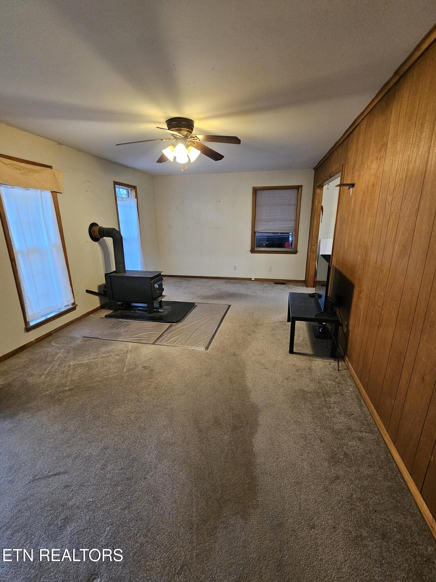 1801 NE Charles Drive Knoxville TN 37918
