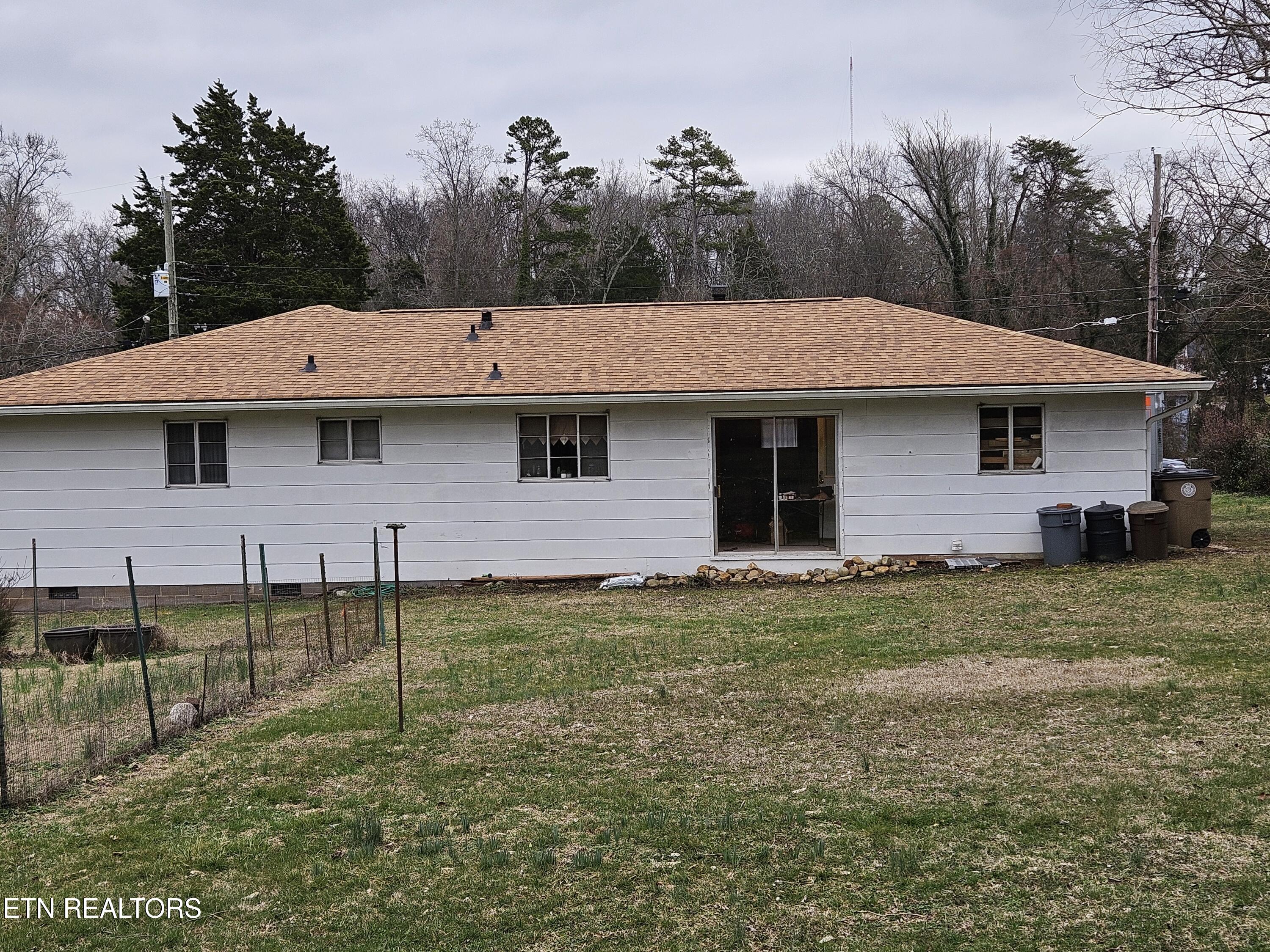 1801 NE Charles Drive Knoxville TN 37918