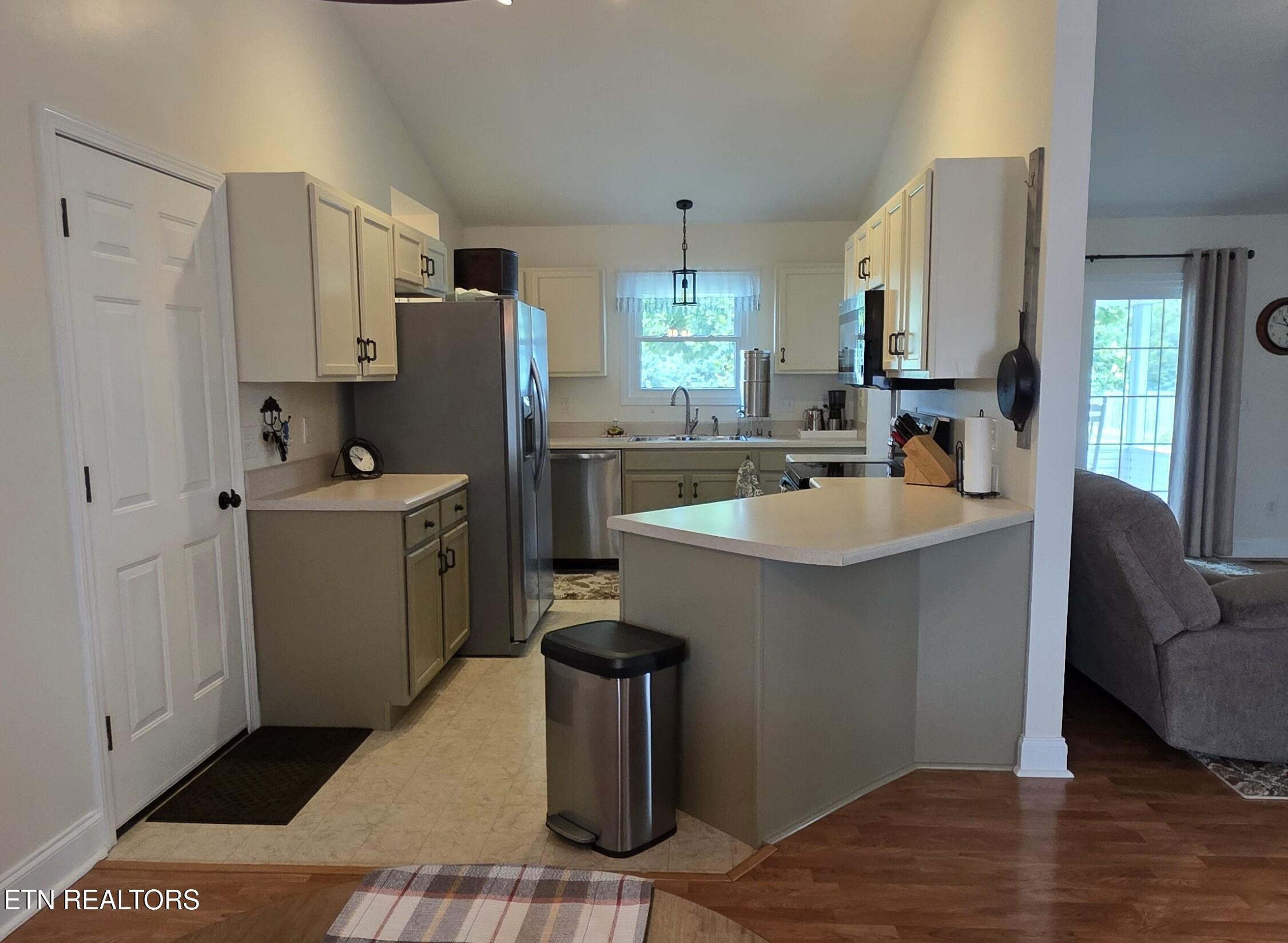 929 Mossy Grove Lane Maryville TN 37801