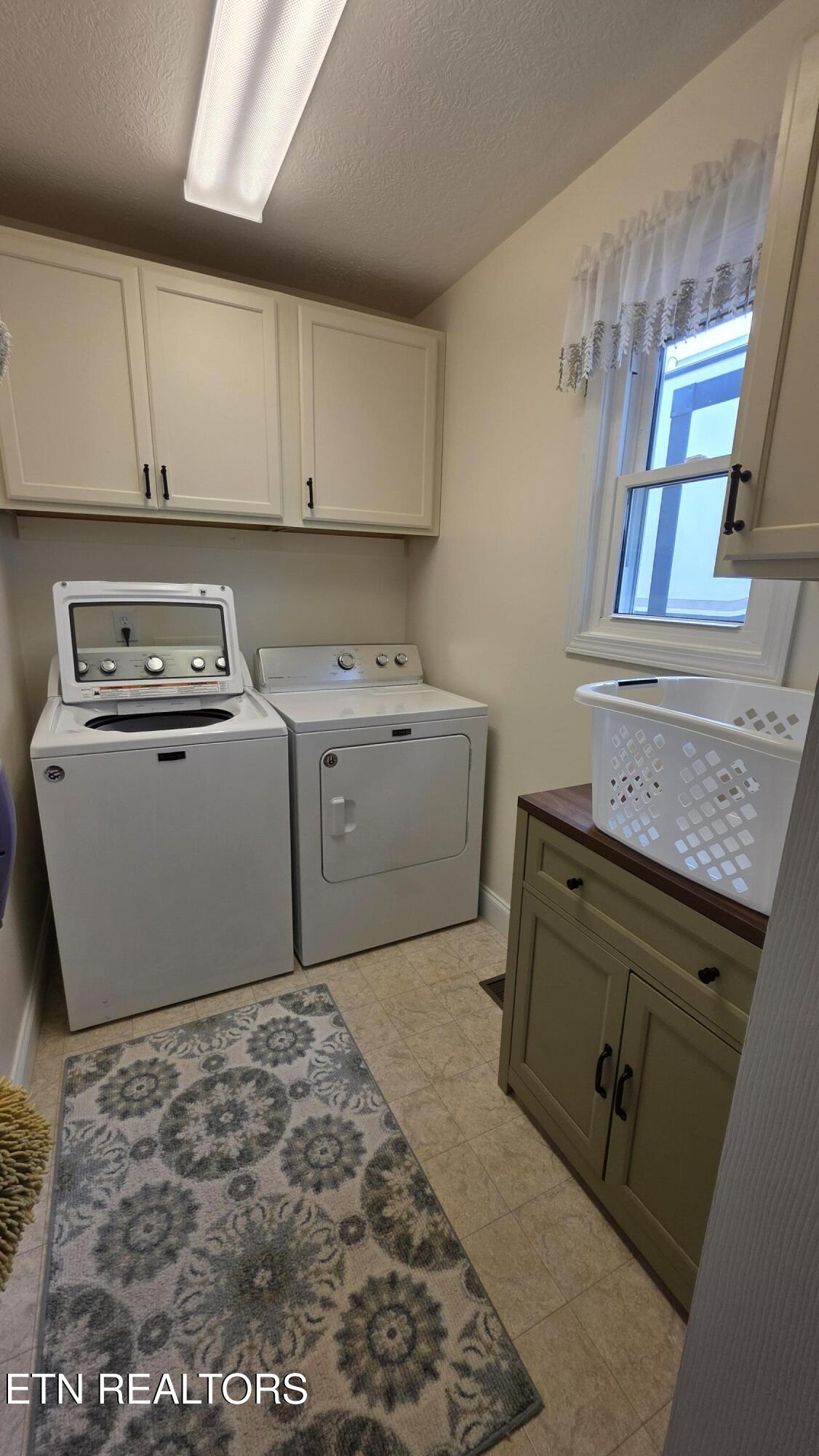 929 Mossy Grove Lane Maryville TN 37801