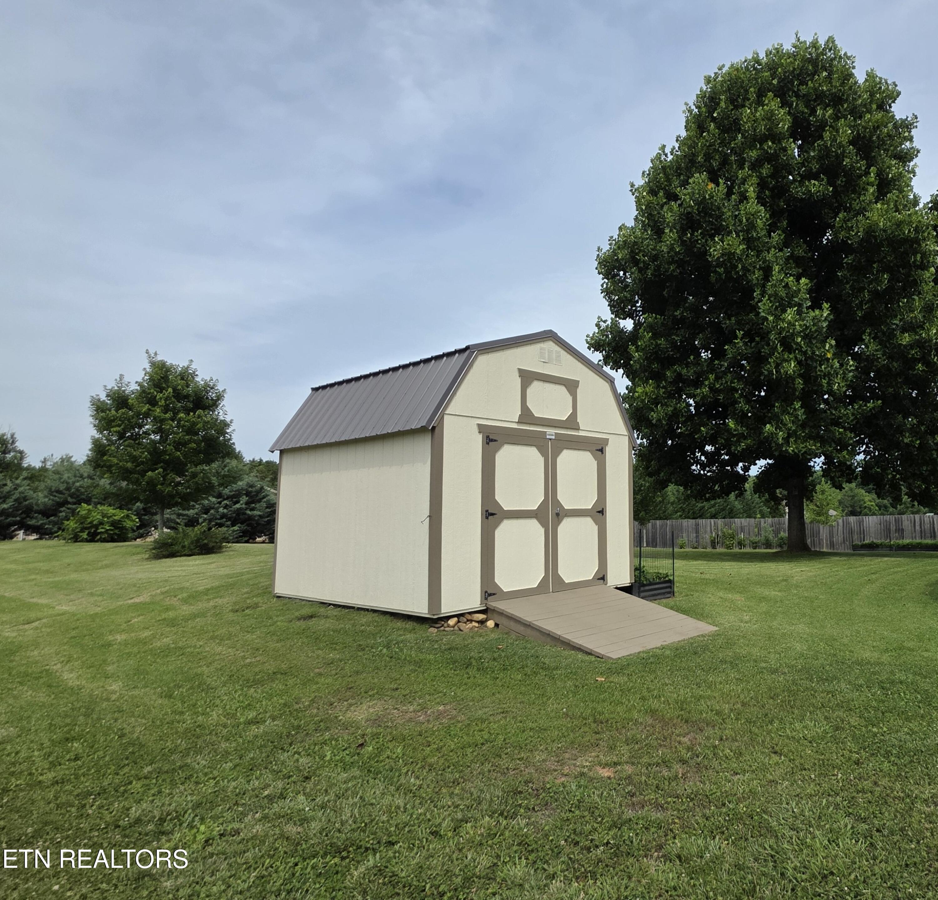 929 Mossy Grove Lane Maryville TN 37801