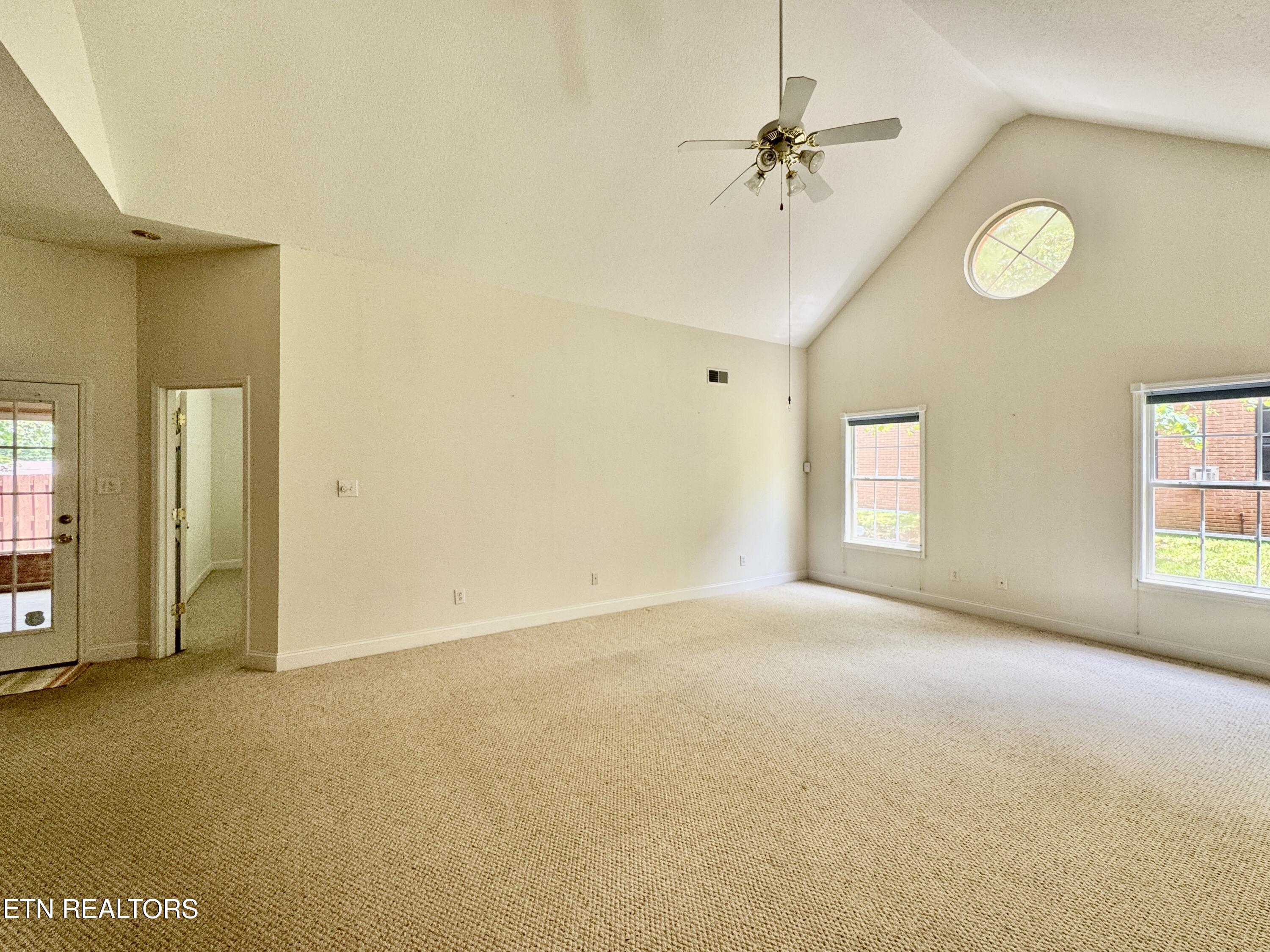 2620 Knob Creek Lane Knoxville TN 37912