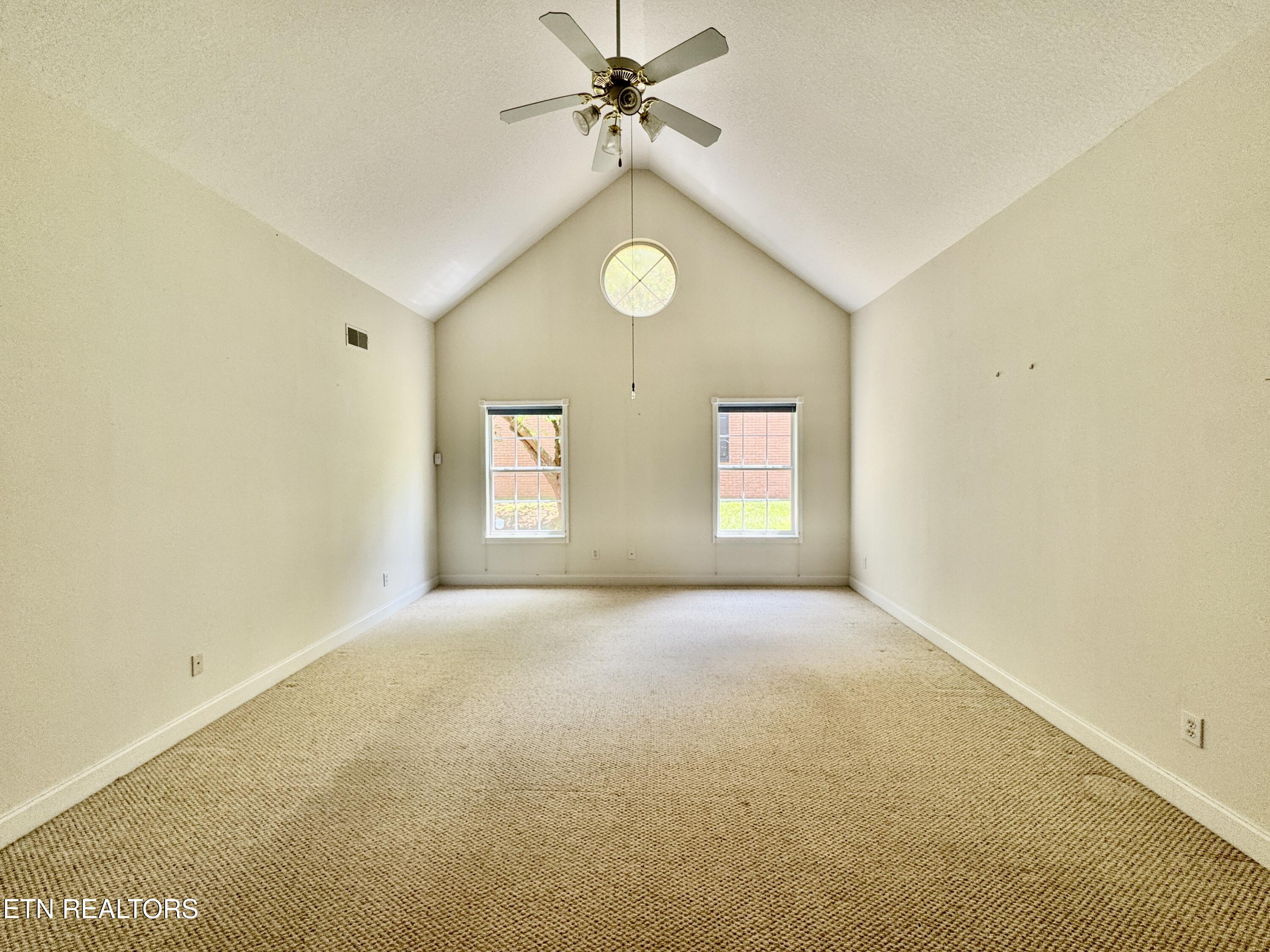 2620 Knob Creek Lane Knoxville TN 37912