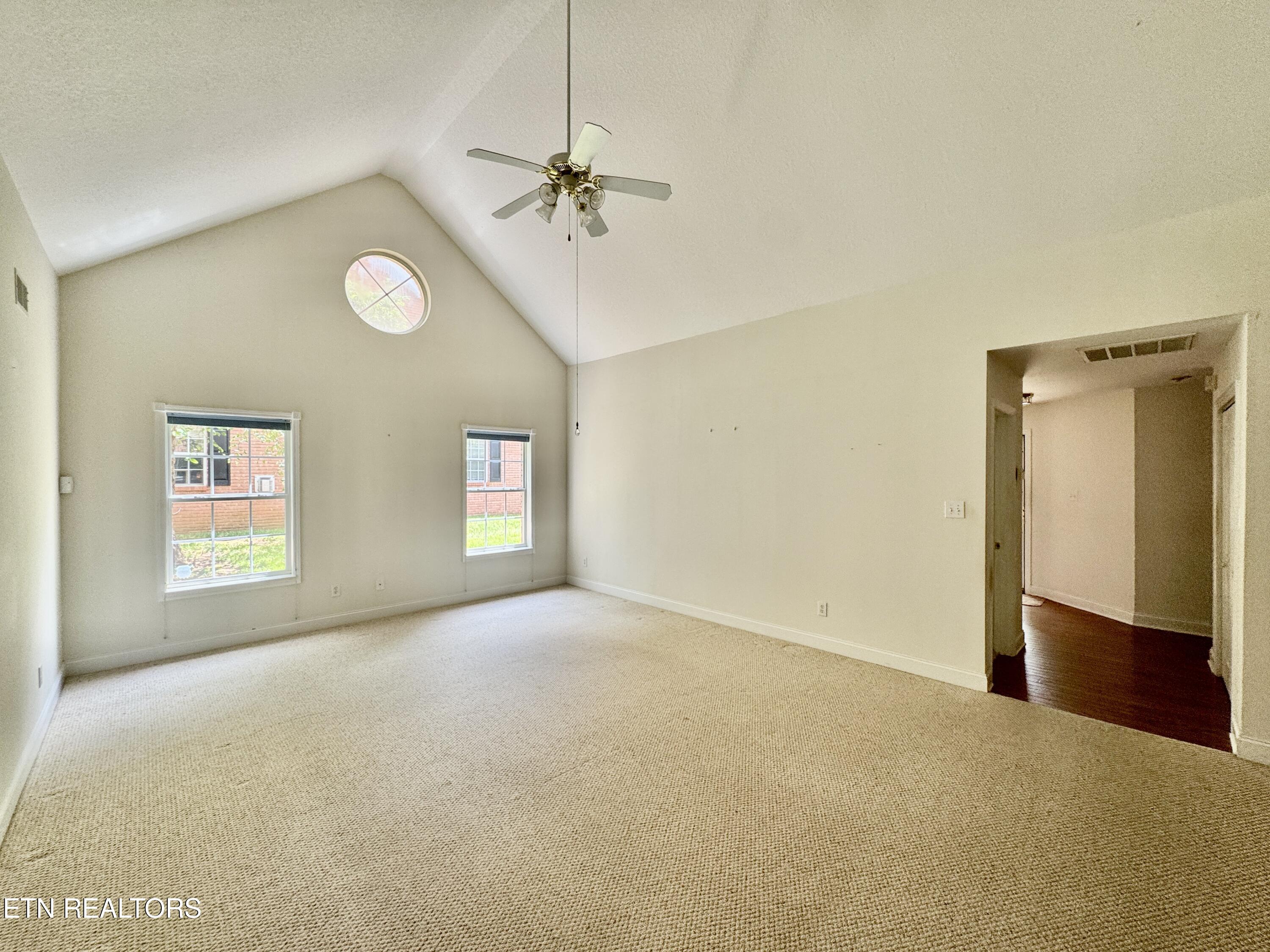 2620 Knob Creek Lane Knoxville TN 37912
