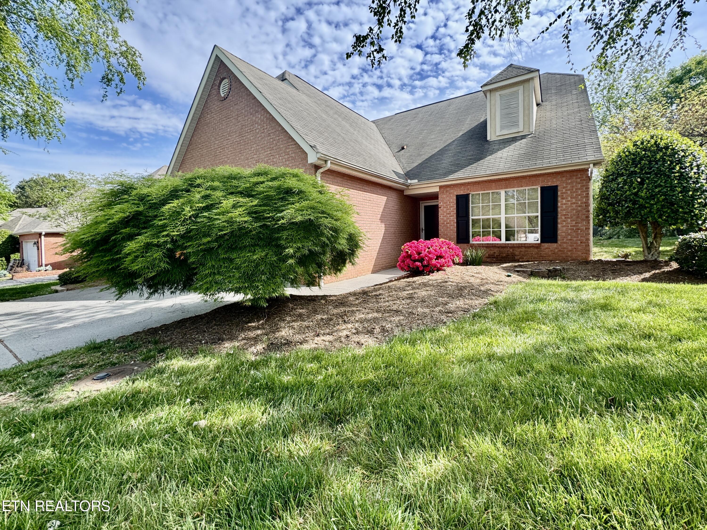 2620 Knob Creek Lane Knoxville TN 37912