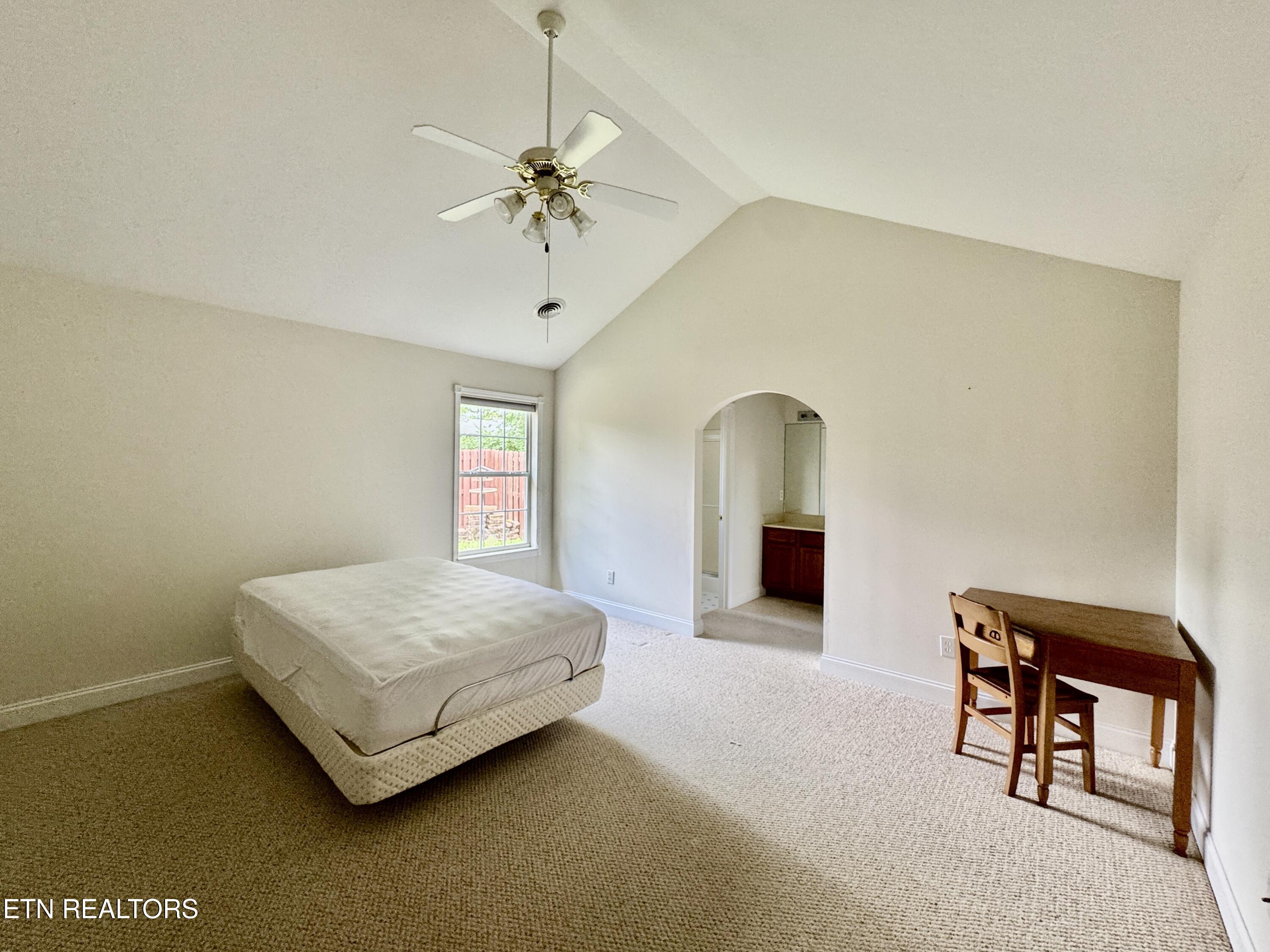 2620 Knob Creek Lane Knoxville TN 37912