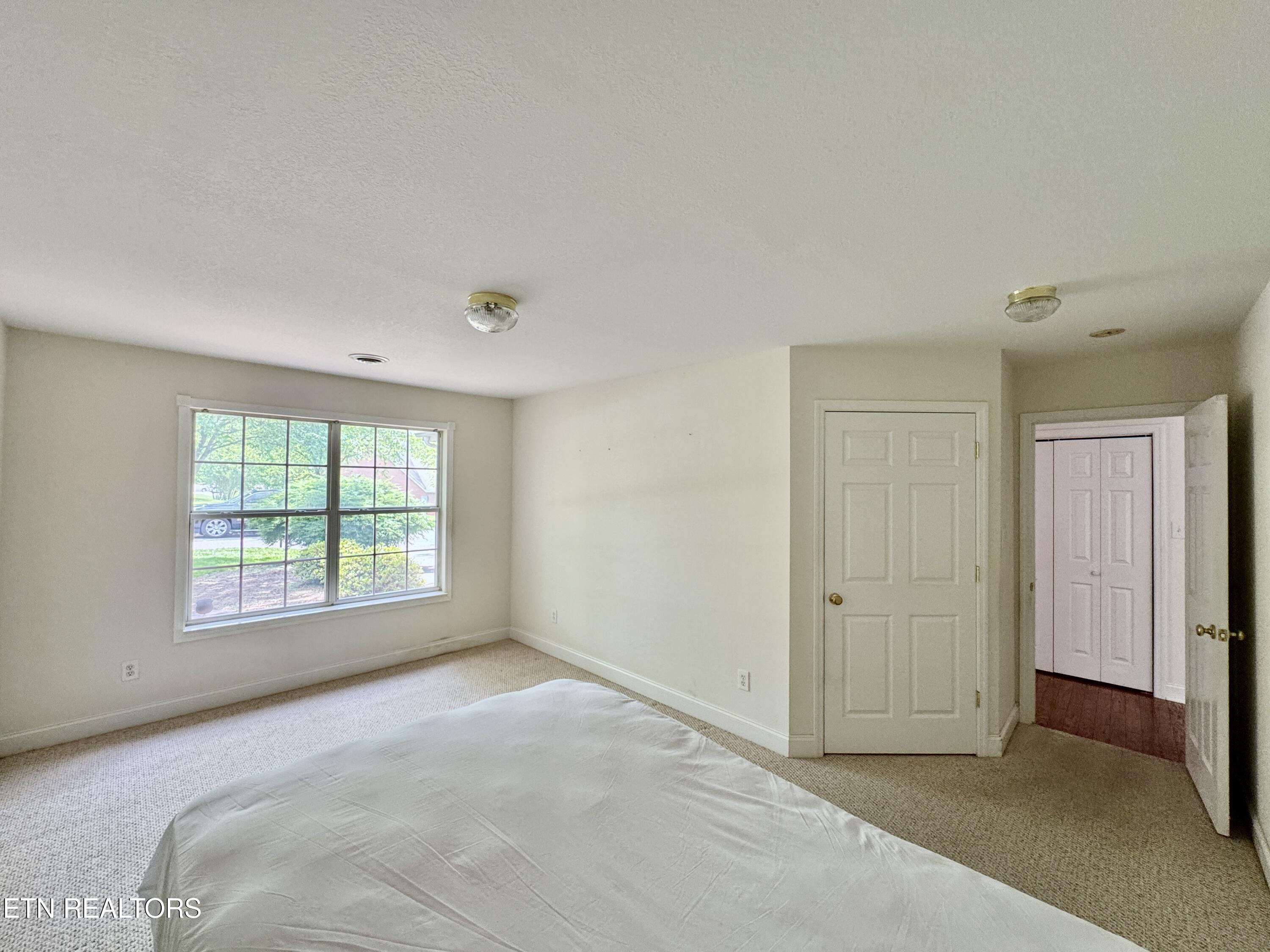 2620 Knob Creek Lane Knoxville TN 37912