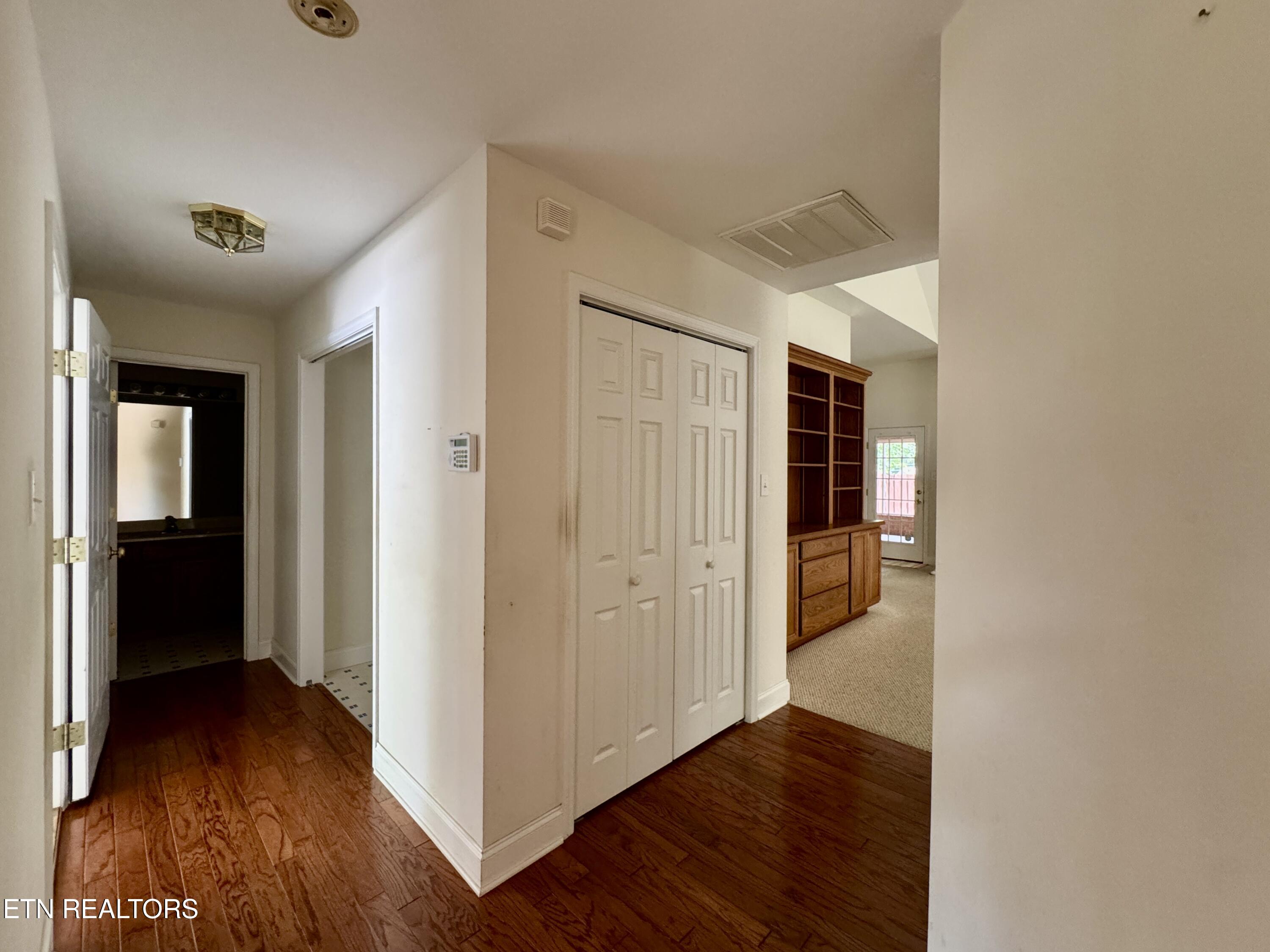 2620 Knob Creek Lane Knoxville TN 37912