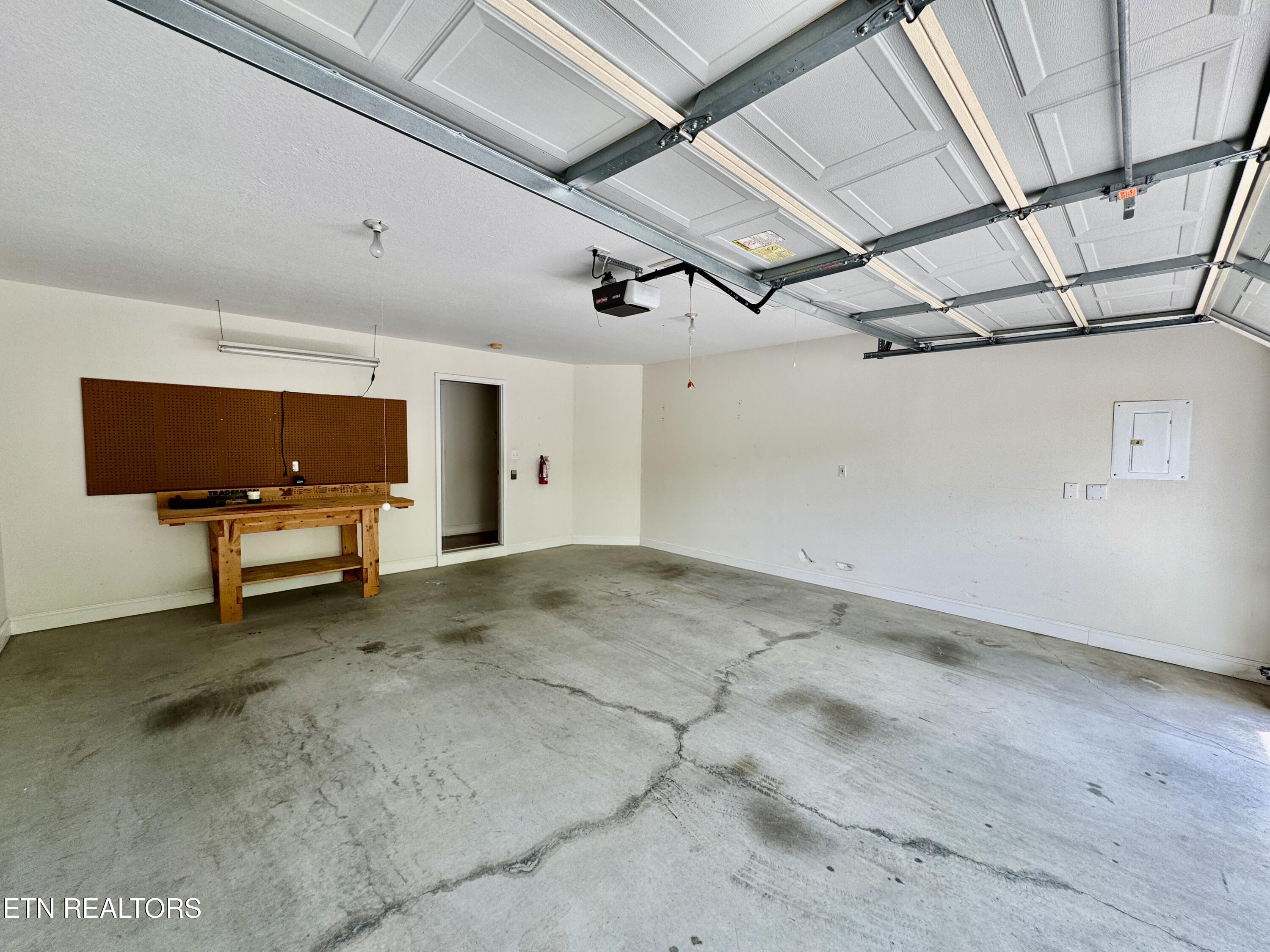 2620 Knob Creek Lane Knoxville TN 37912