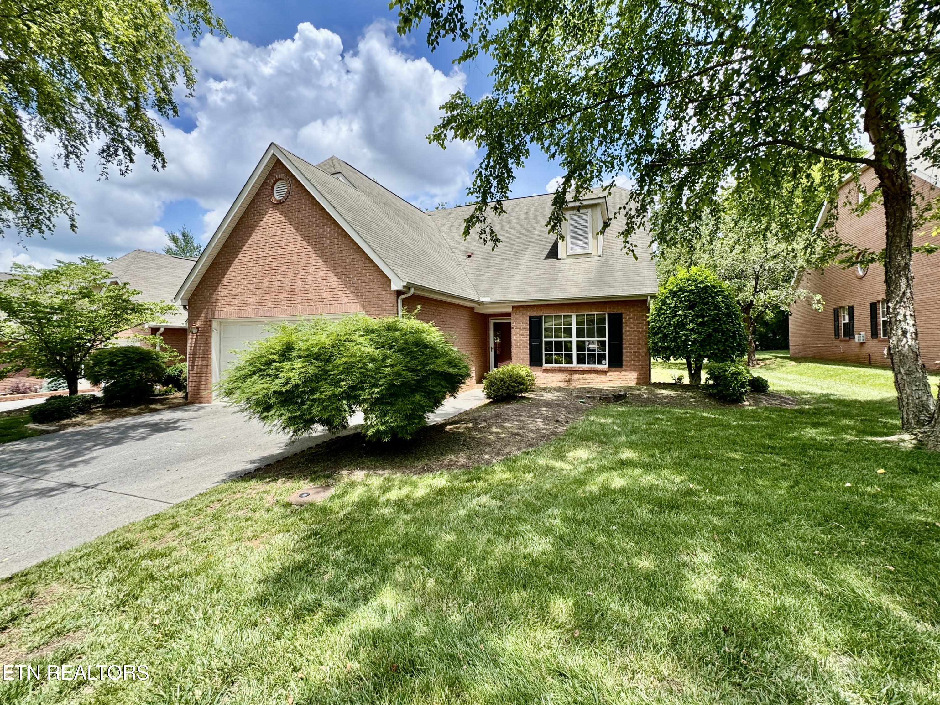 2620 Knob Creek Lane Knoxville TN 37912