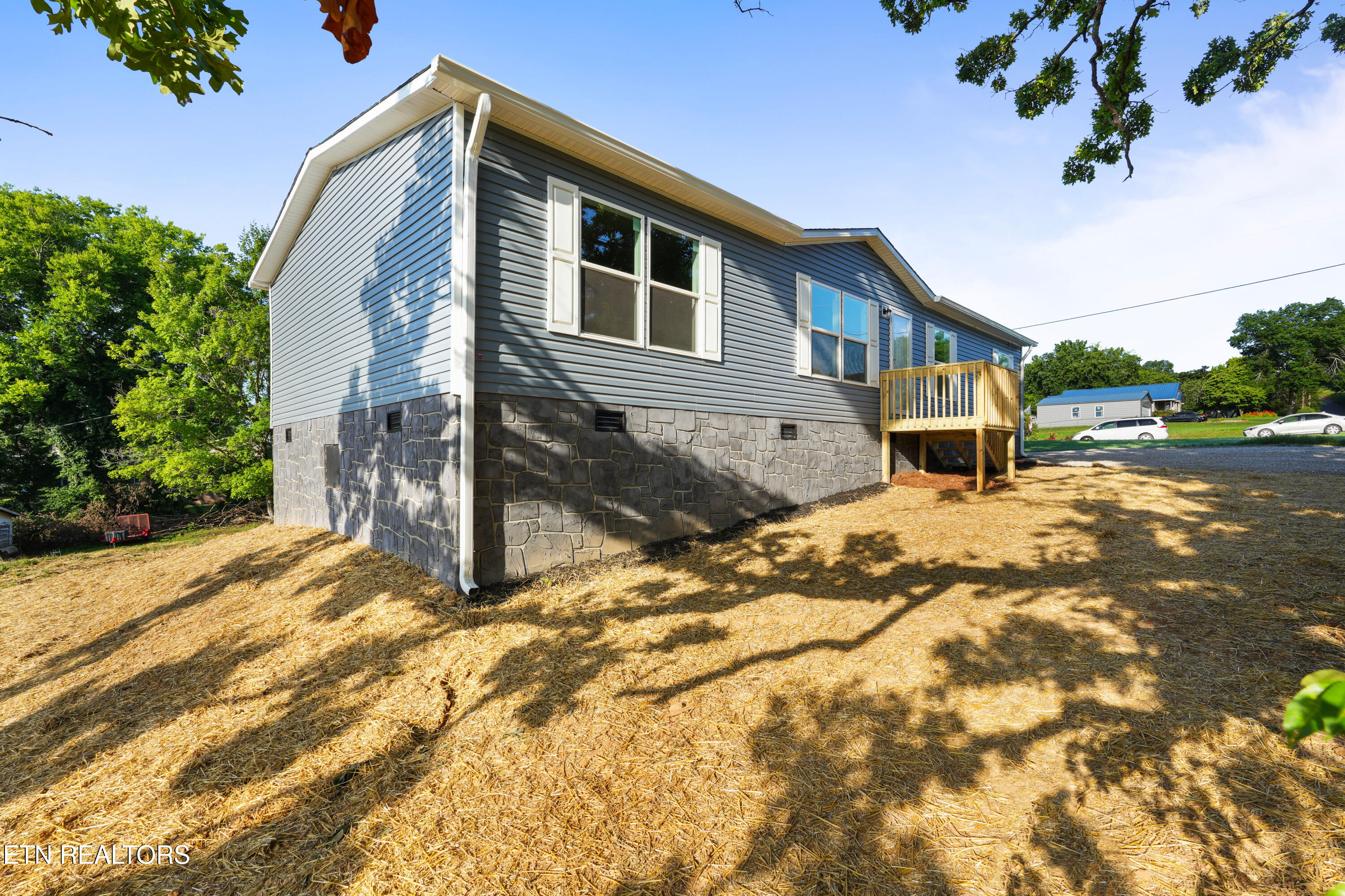 403 Mason Lane Loudon TN 37774