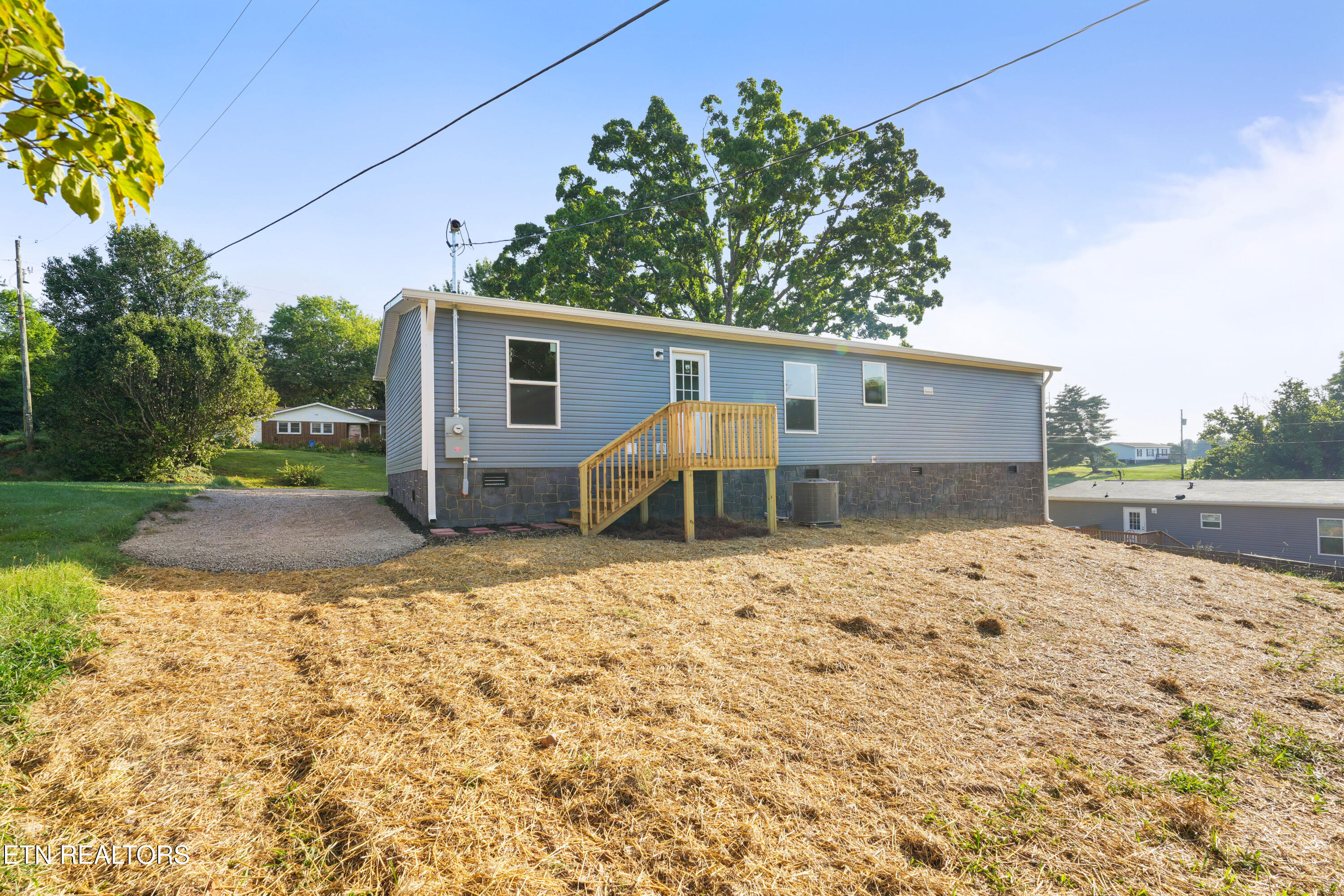 403 Mason Lane Loudon TN 37774