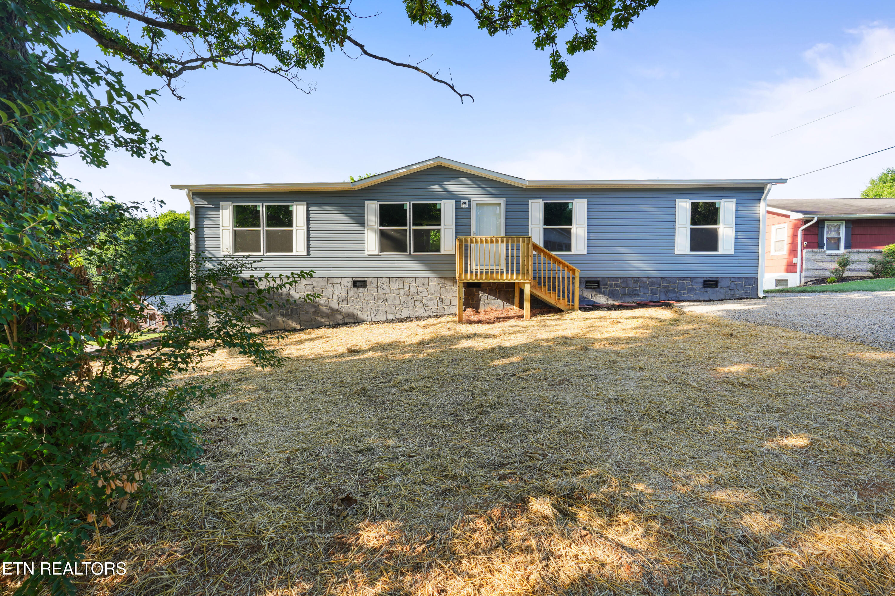 403 Mason Lane Loudon TN 37774