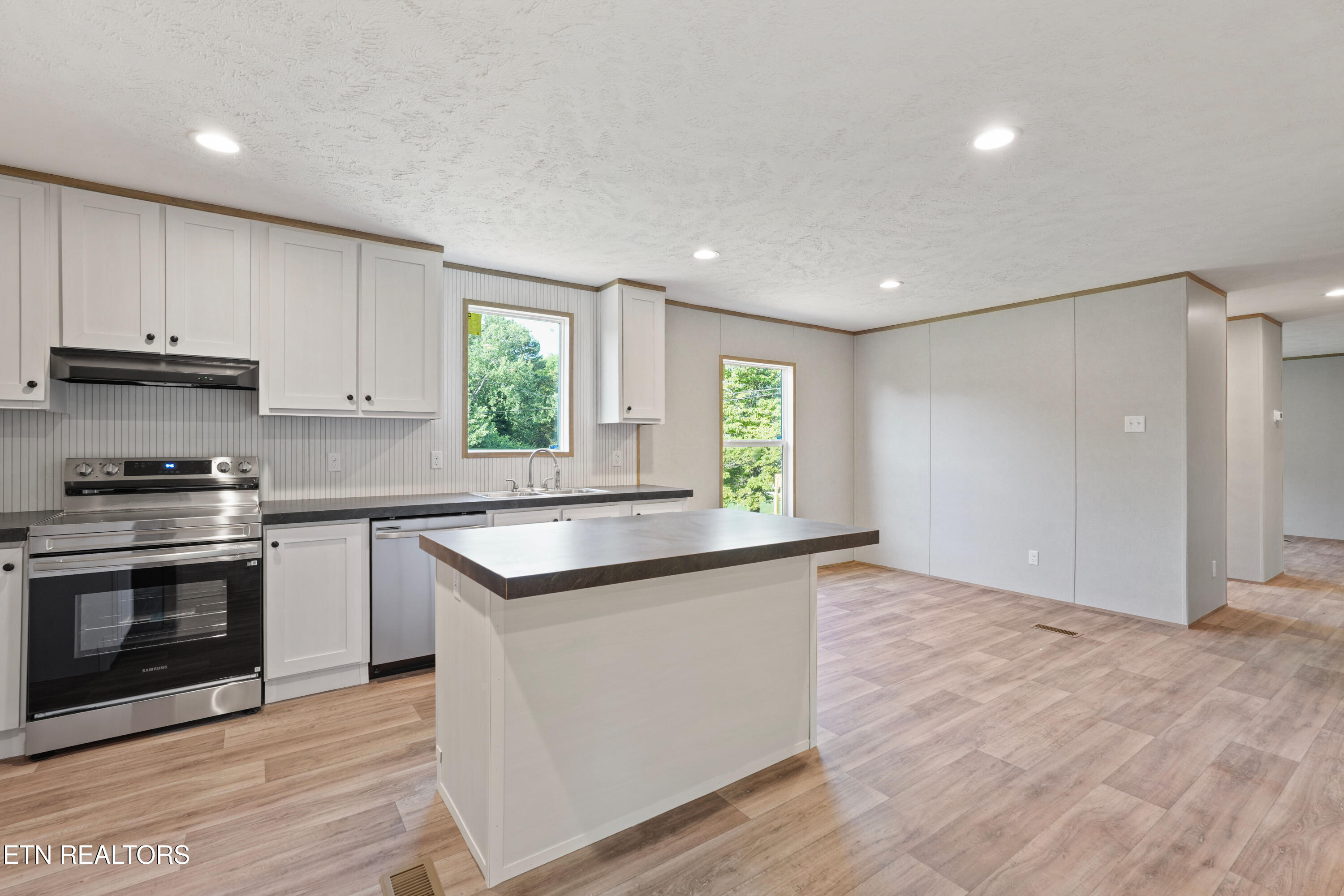 403 Mason Lane Loudon TN 37774