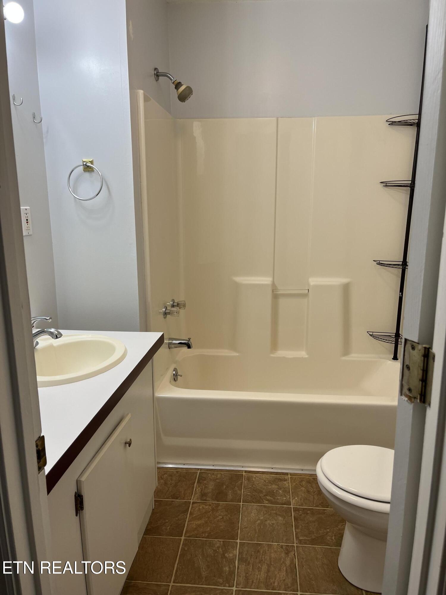 672 Raccoon Valley Road Maynardville TN 37807