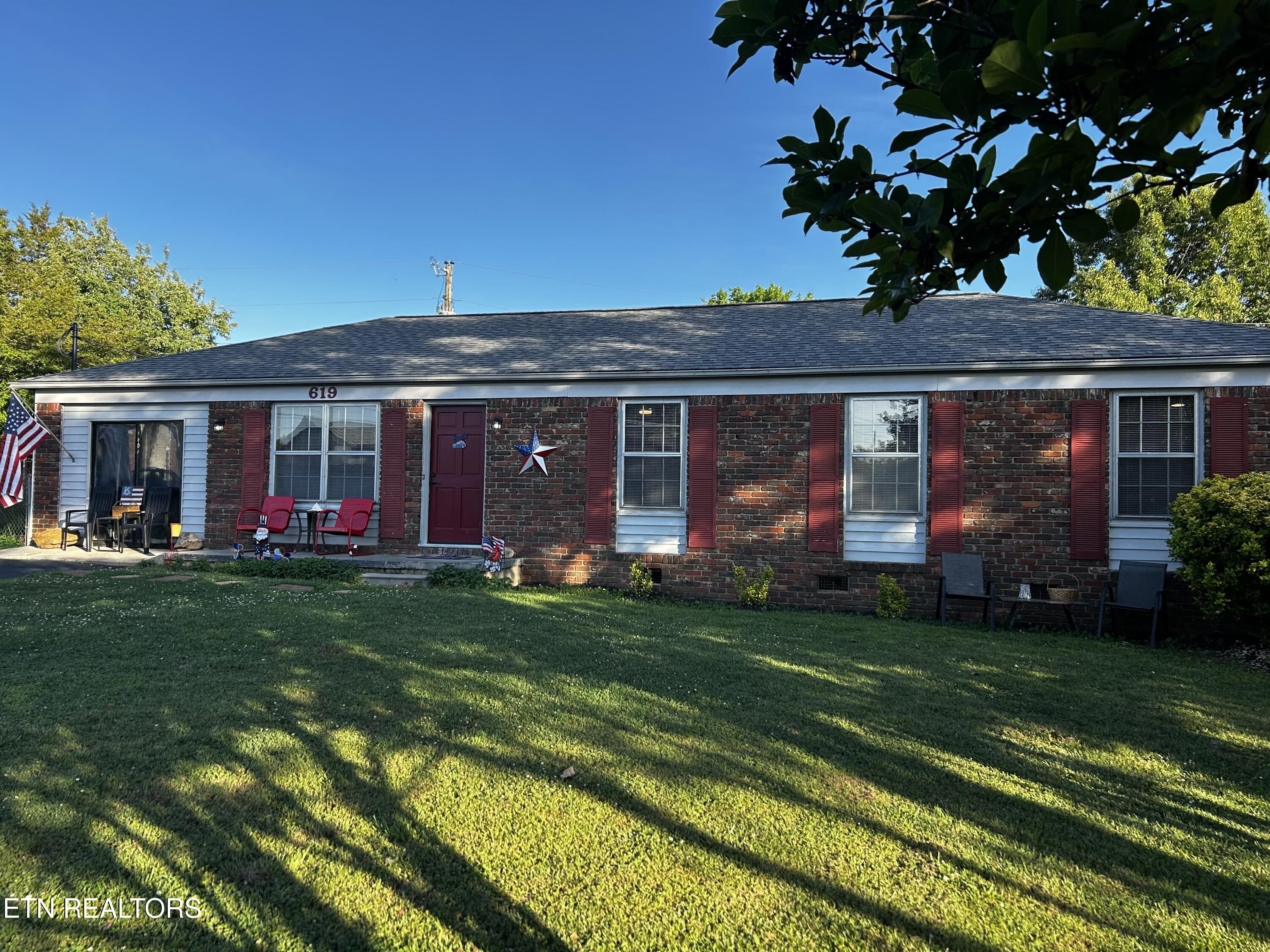 619 Ardmore Circle Maryville TN 37804