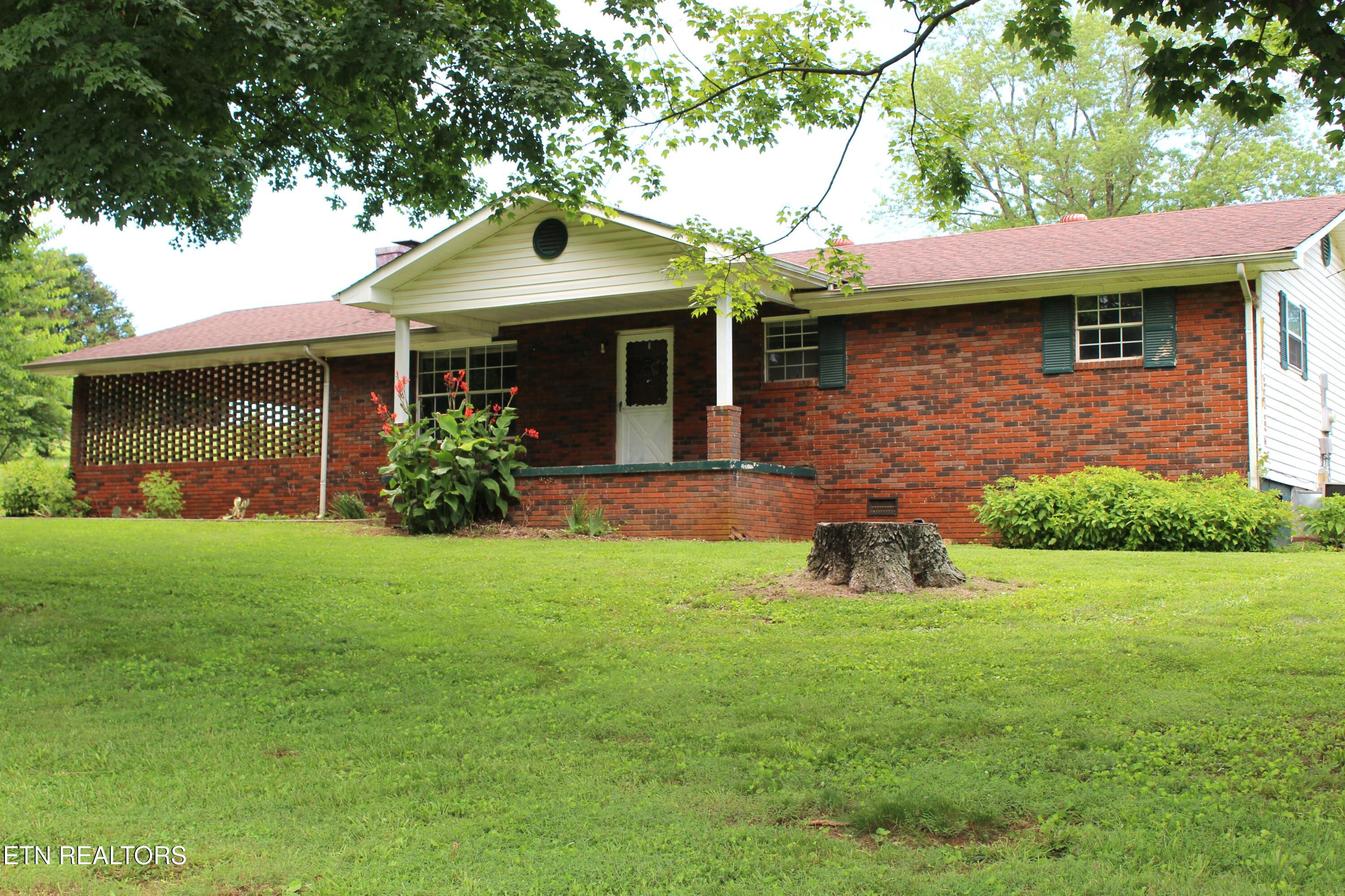 241 Meadow Brook Road Sweetwater TN 37874
