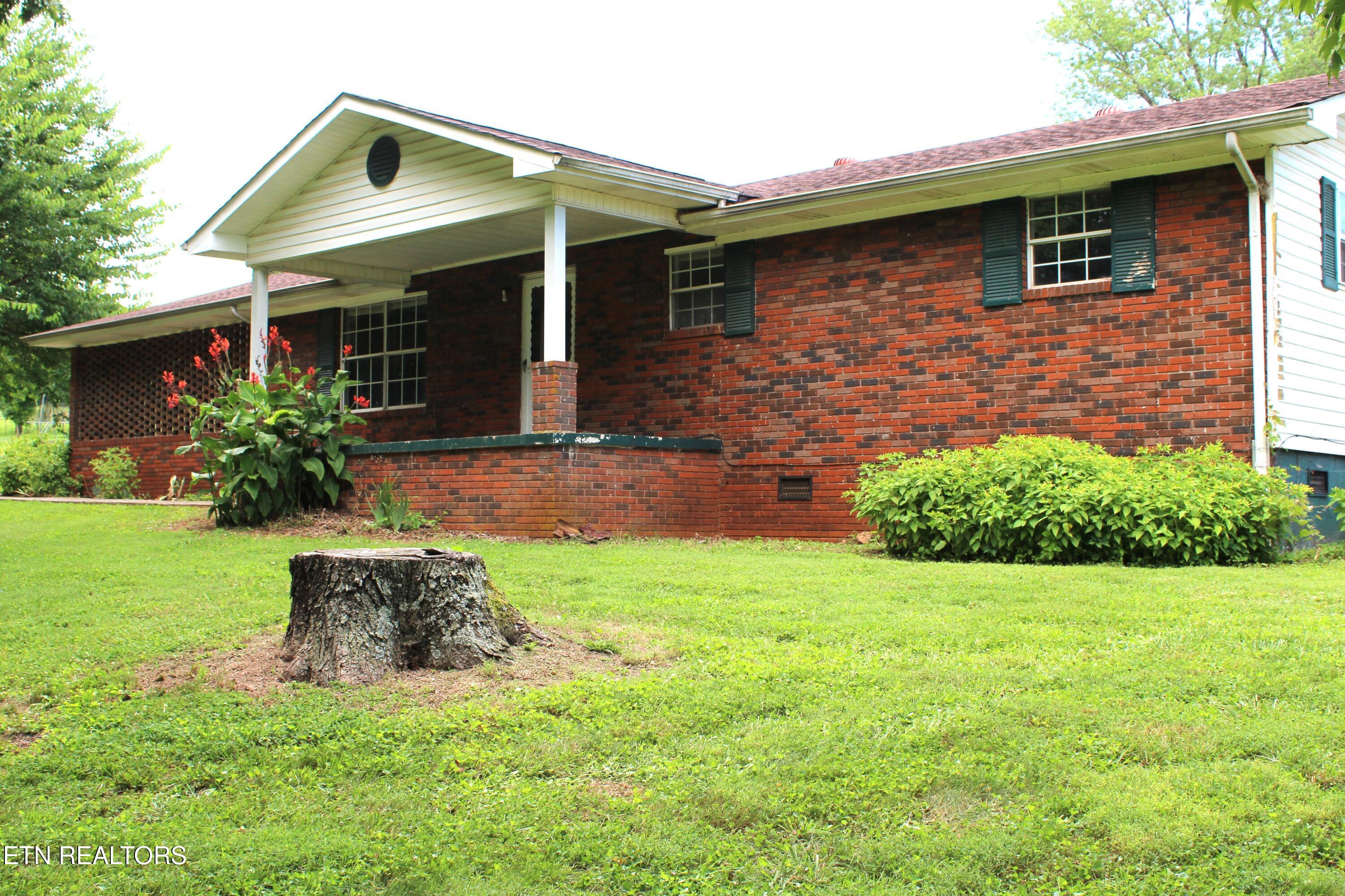 241 Meadow Brook Road Sweetwater TN 37874