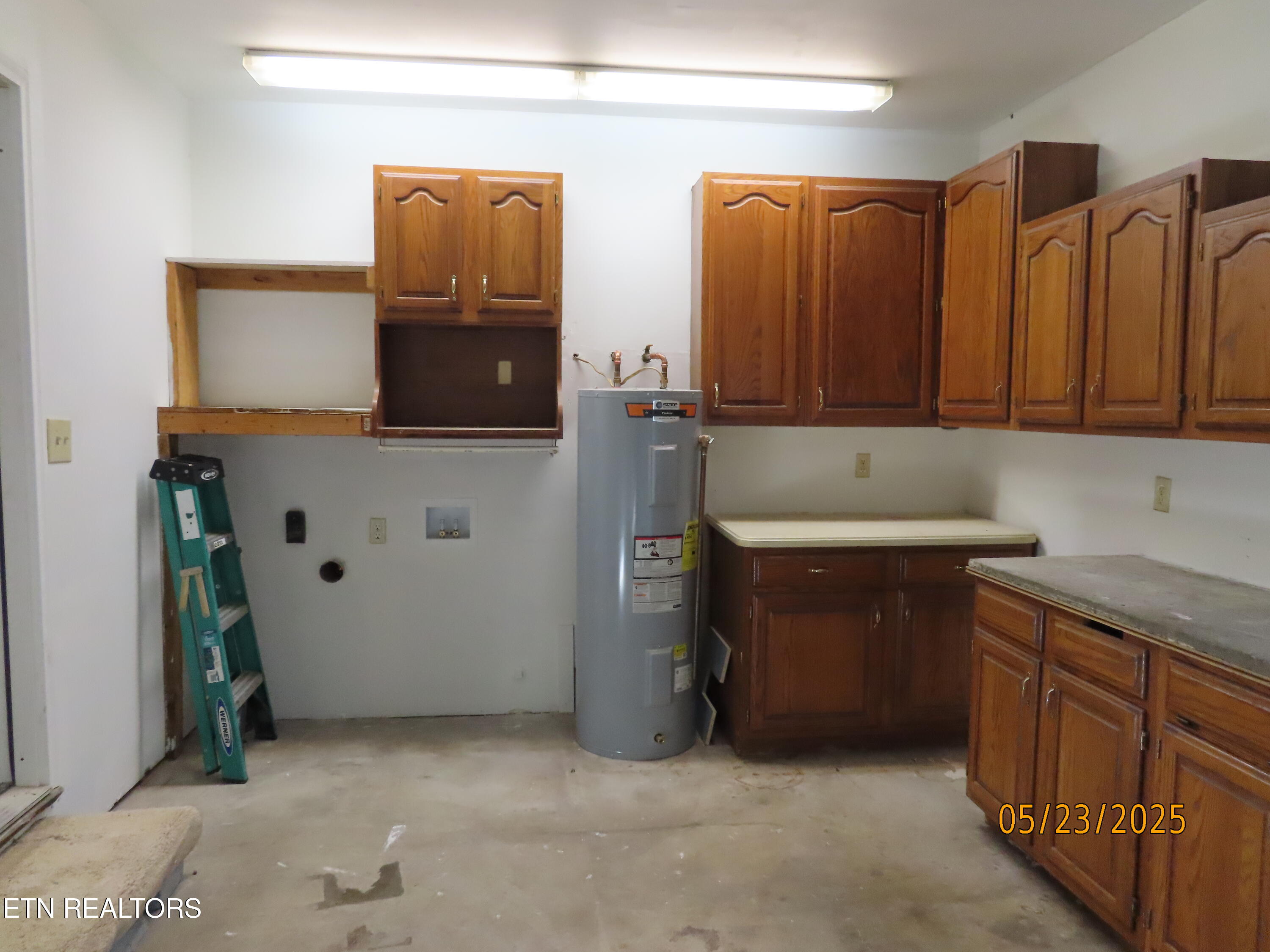 5820 Rockwood Lane Knoxville TN 37921