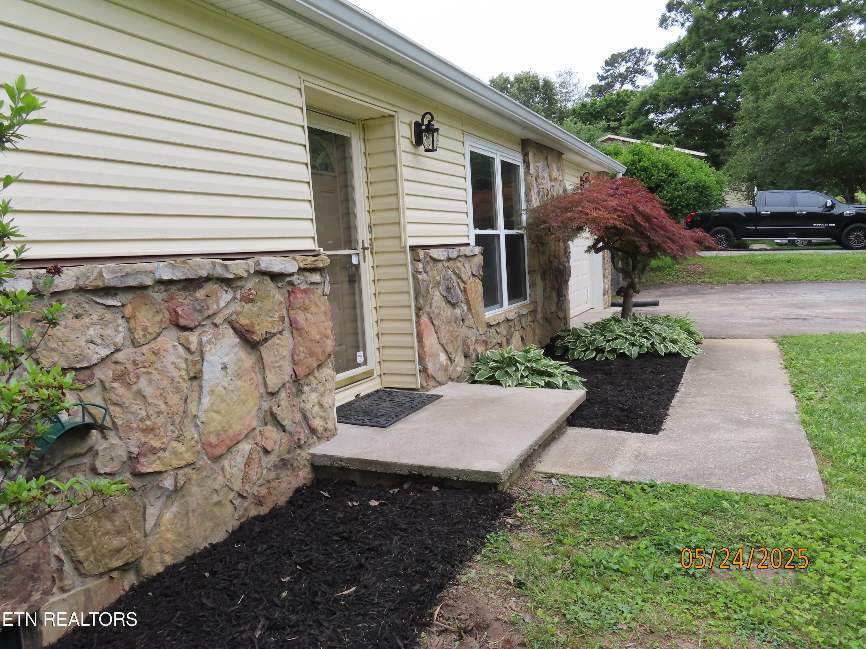 5820 Rockwood Lane Knoxville TN 37921