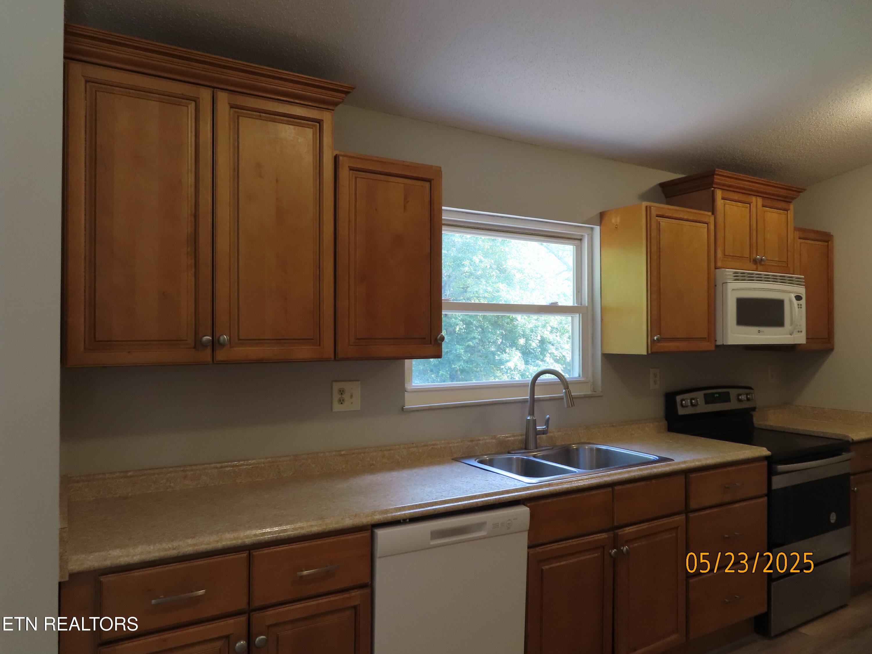 5820 Rockwood Lane Knoxville TN 37921